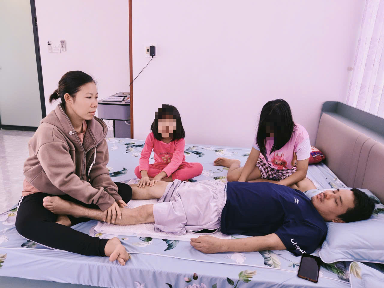 Đề nghị khởi tố vụ án đánh người tàn phế sau 2 năm không xử lý - Ảnh 1.