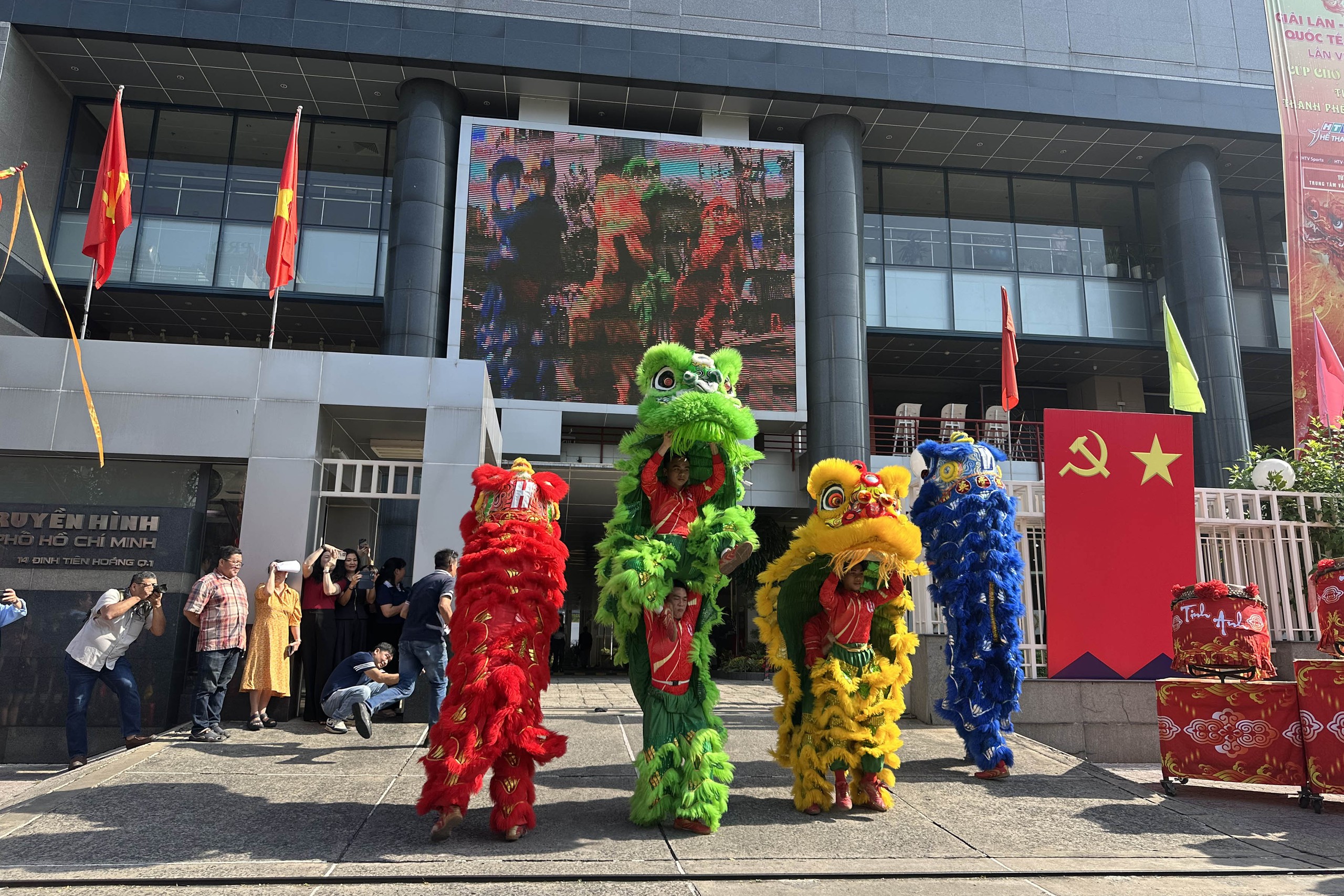 Có 3 đội quốc tế tham dự giải Lân Sư Rồng quốc tế mở rộng lần VIII – Cúp Chợ Lớn HTV 2026 - Ảnh 1.