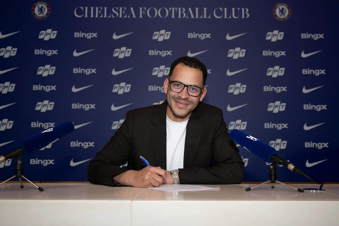 Liam Rosenior v&agrave; b&agrave;i to&aacute;n t&aacute;i thiết Chelsea - Ảnh 2.