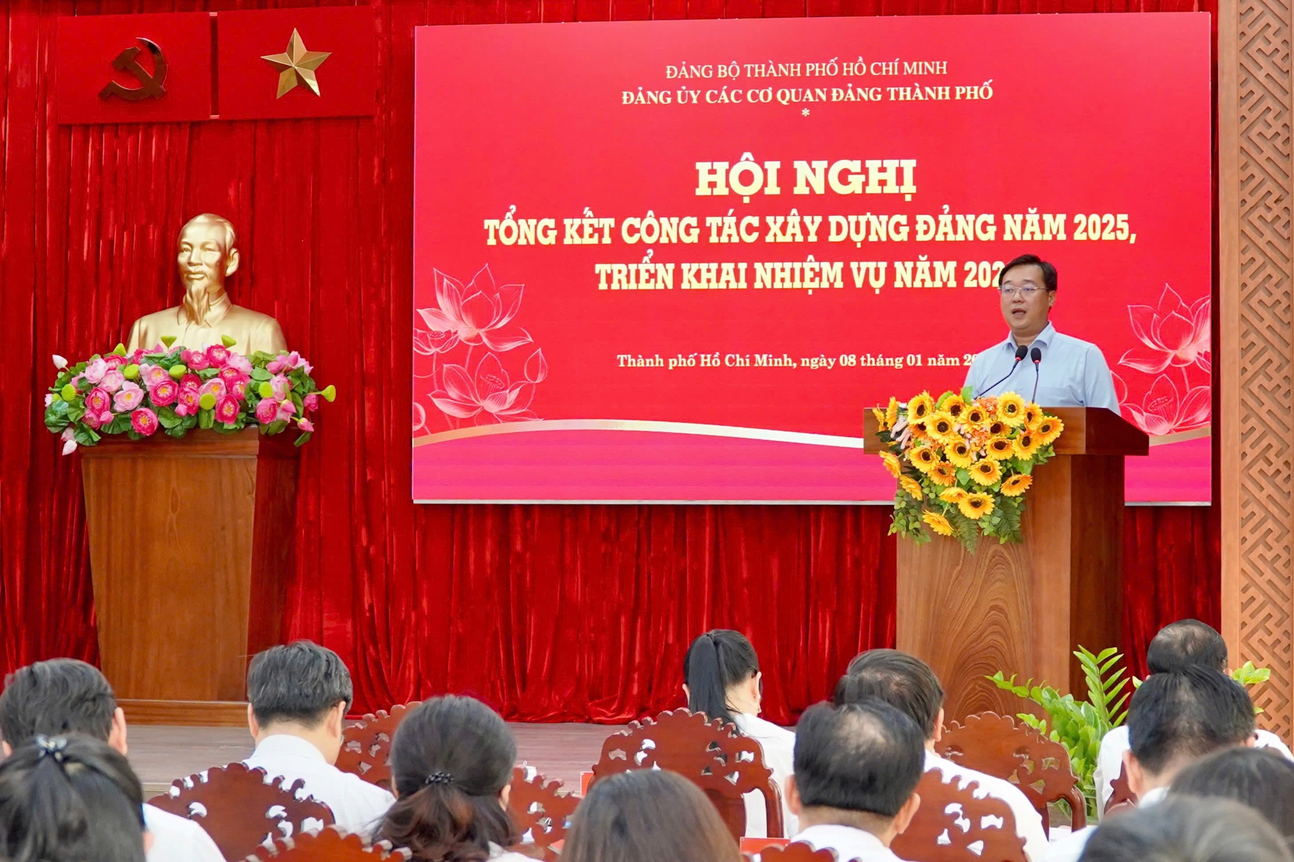 Bảo đảm vững v&agrave;ng bản lĩnh ch&iacute;nh trị - Ảnh 1.