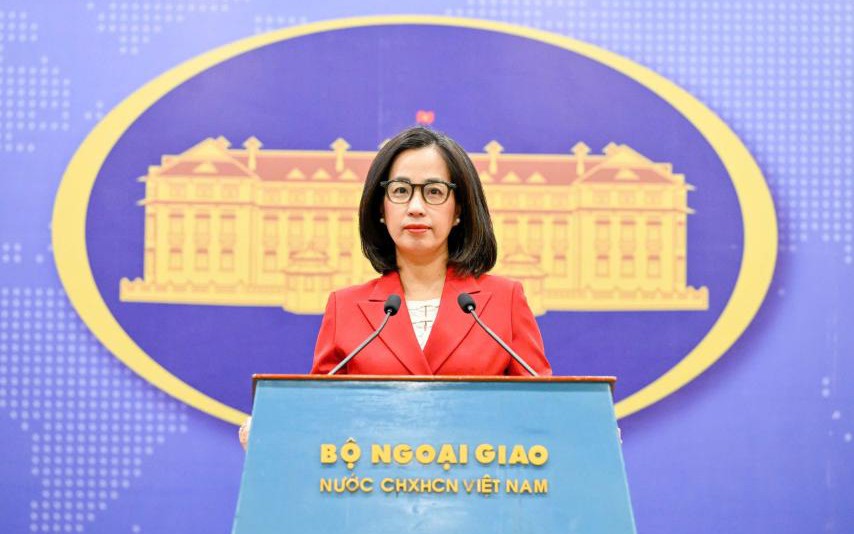 Việt Nam phản ứng việc Trung Quốc khai trương trung tâm thương mại trên đảo Phú Lâm