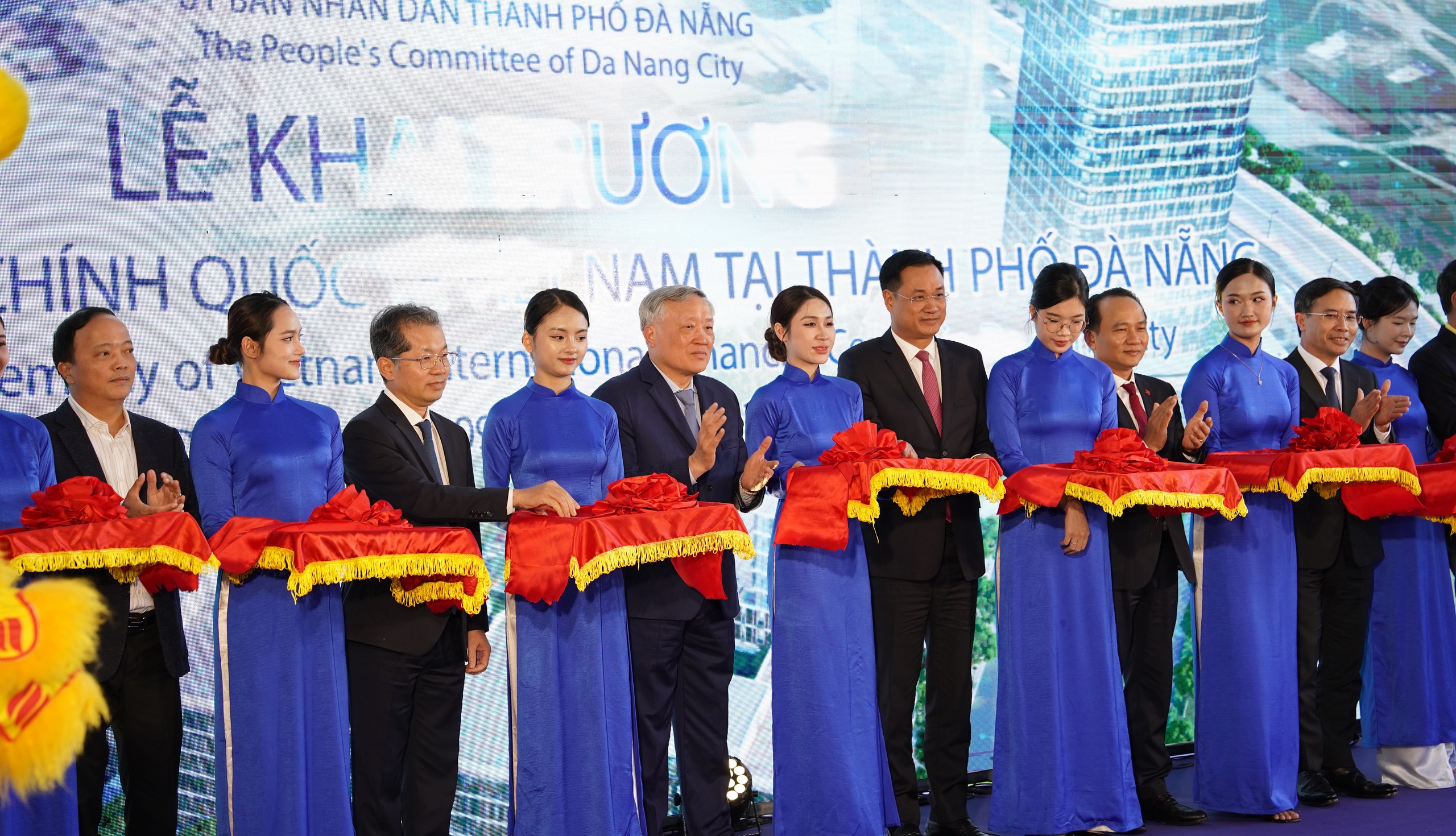 Ch&iacute;nh thức khai trương Trung t&acirc;m t&agrave;i ch&iacute;nh quốc tế Việt Nam tại Đ&agrave; Nẵng - Ảnh 1.