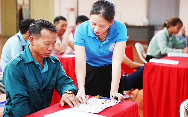 Mức đóng BHXH tự nguyện năm 2026 có thay đổi theo chuẩn nghèo mới?
