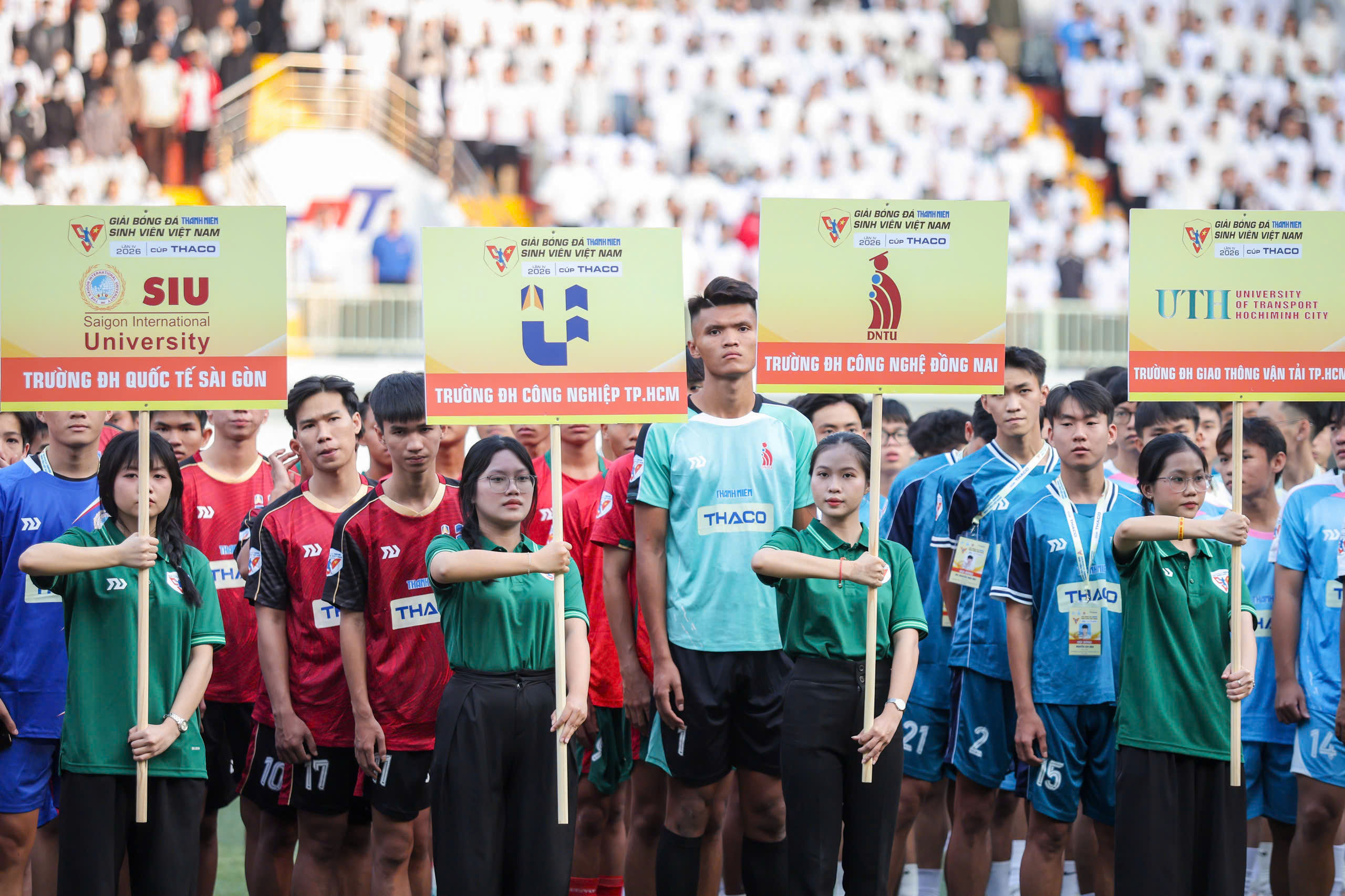 Hấp dẫn khai mạc Giải TNSV THACO cup 2026 - Ảnh 3.