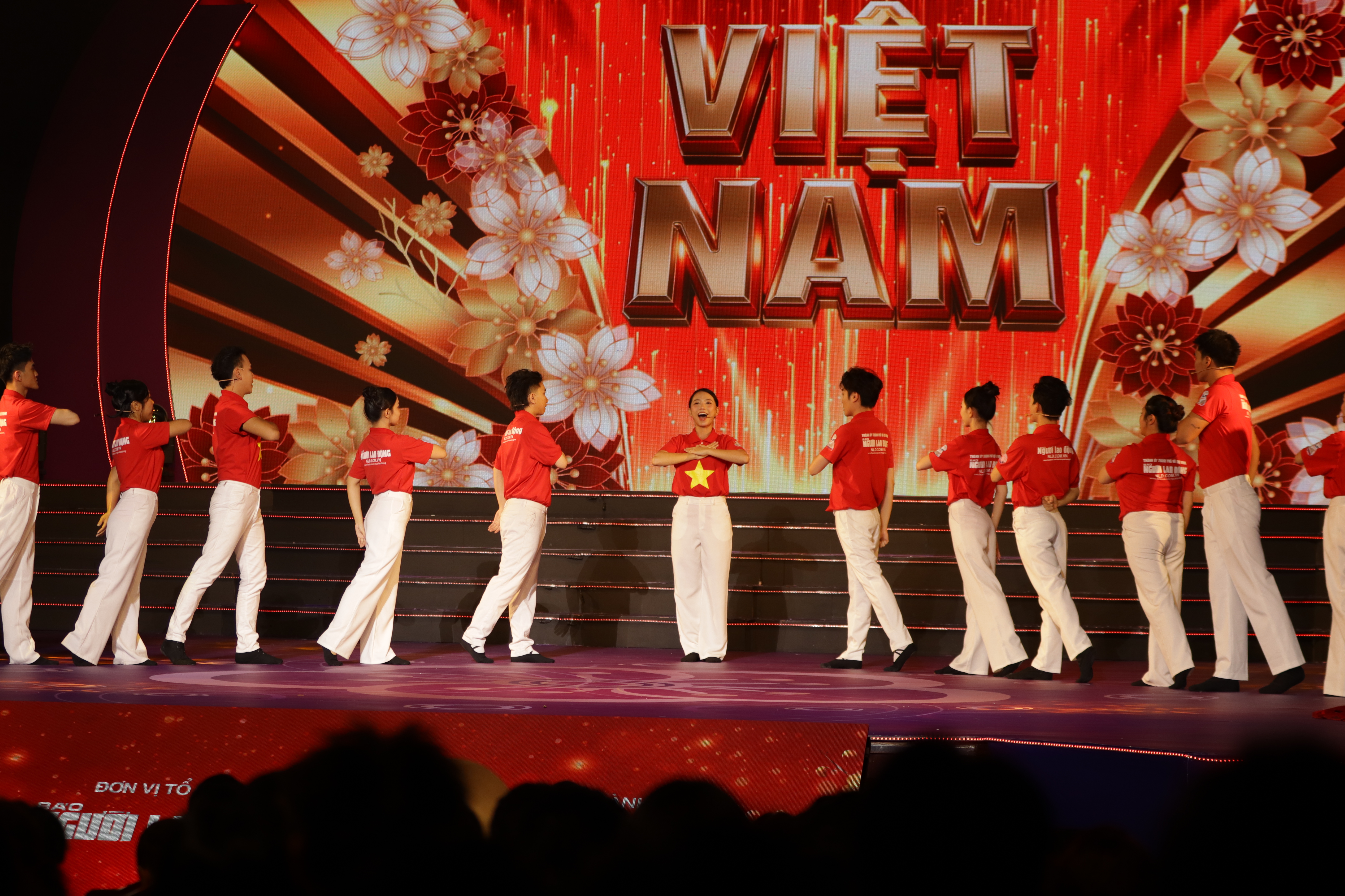 Văn h&oacute;a - sức mạnh nội sinh để ph&aacute;t triển bền vững - Ảnh 2.