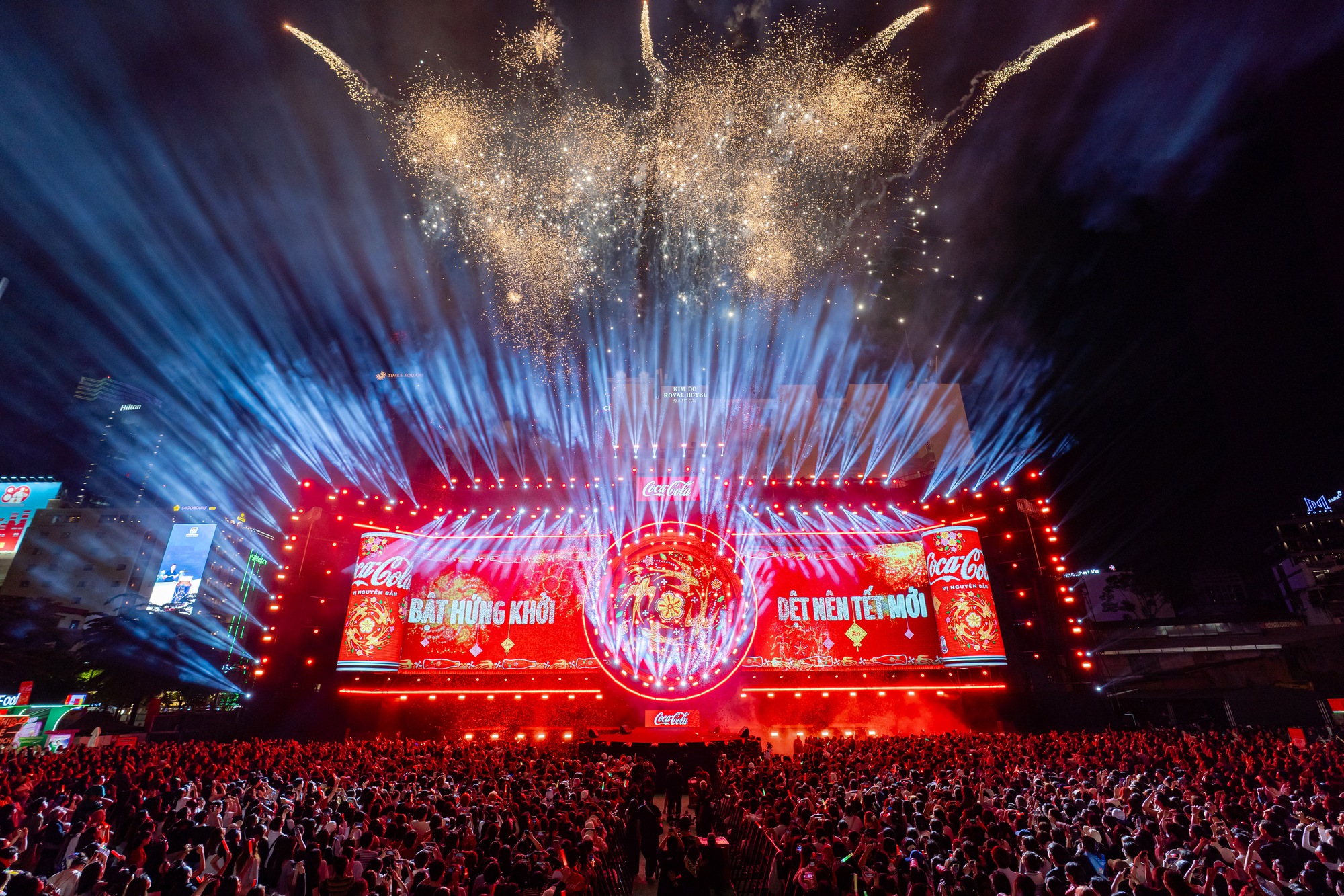 Kh&ocirc;ng gian trải nghiệm đa điểm cham tại Coca-Cola Tết Fest 2026 - Ảnh 2.