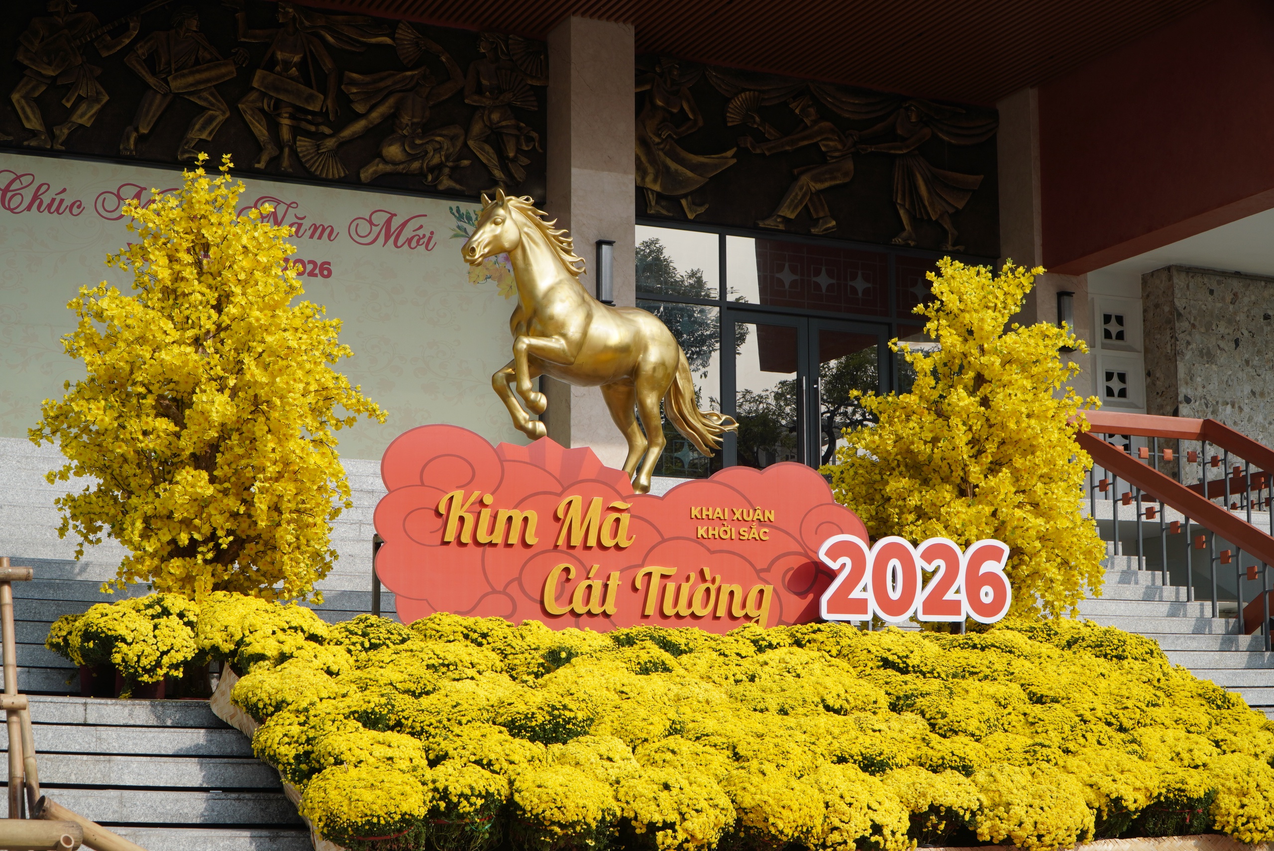 Thêm một không gian để người dân du xuân, thỏa thích chụp hình ngay trung tâm TPHCM - Ảnh 5.