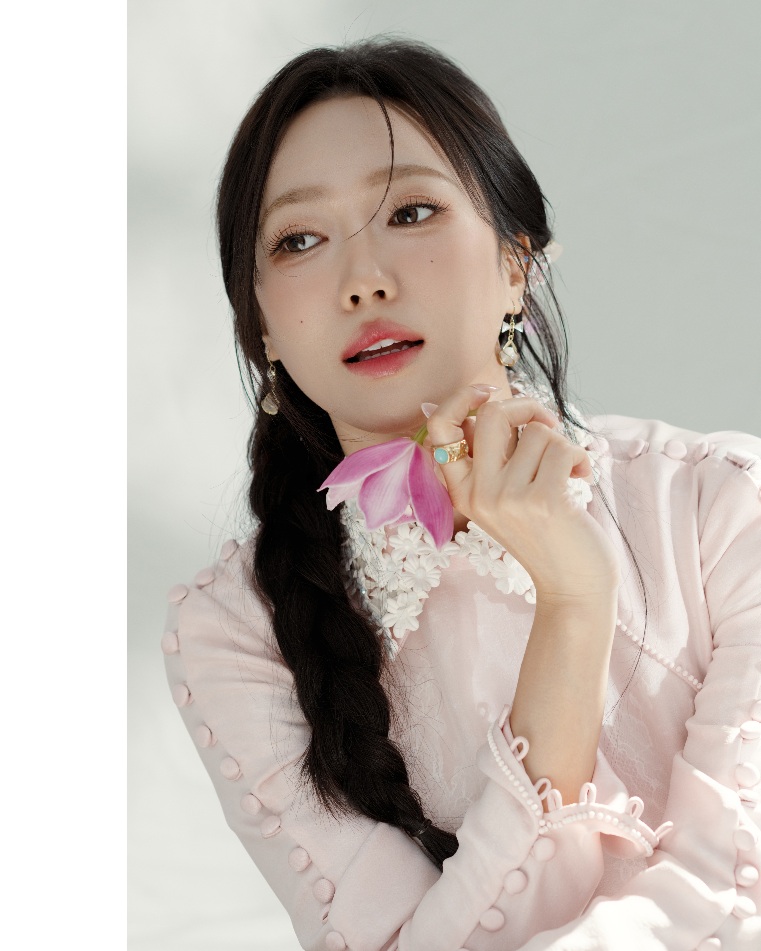 Diệu Nhi dịu dàng bất ngờ trước thềm năm mới - Ảnh 4.