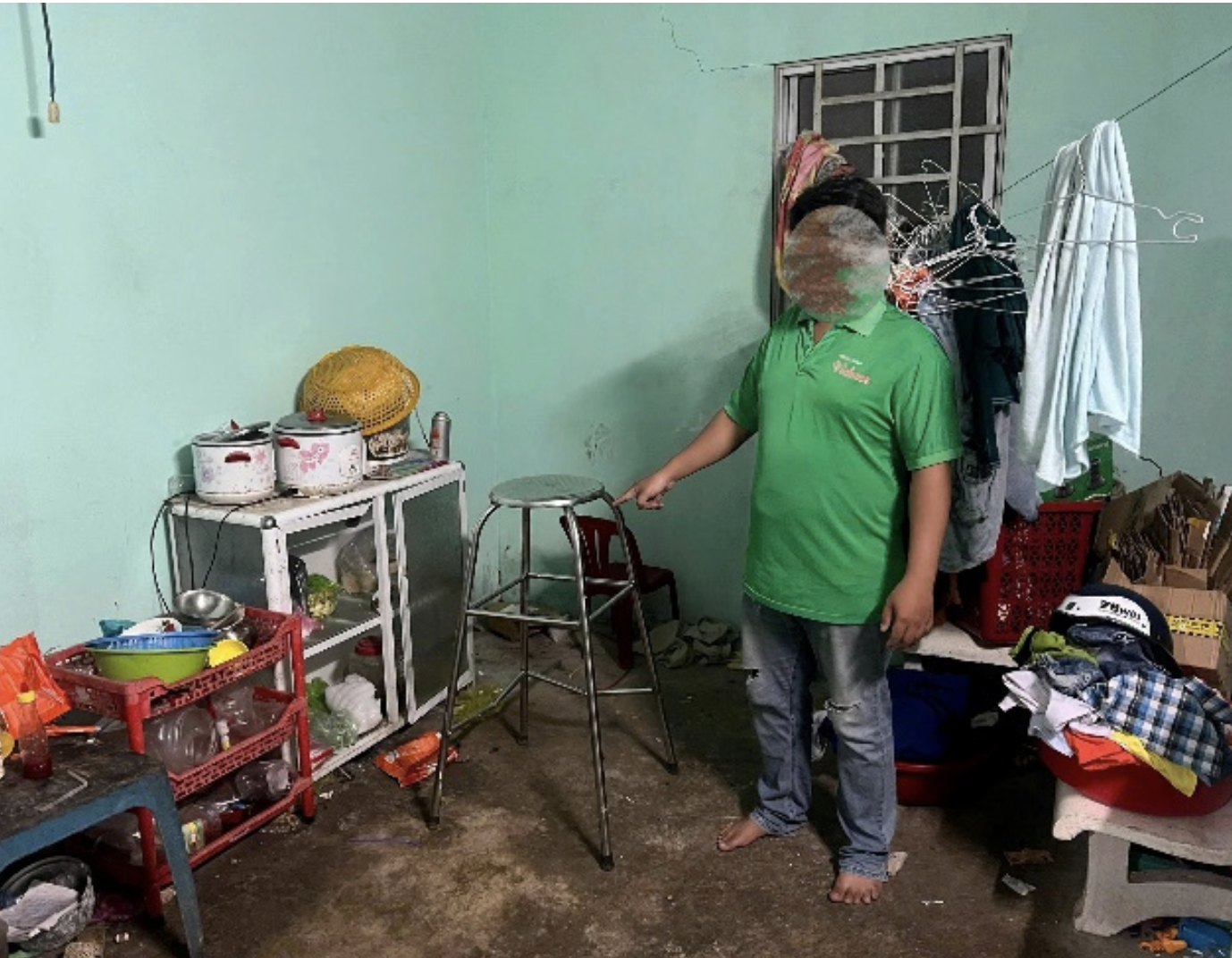 Cần Thơ: Con trai trộm hàng trăm triệu đồng của mẹ ruột gây chấn động - Ảnh 1.