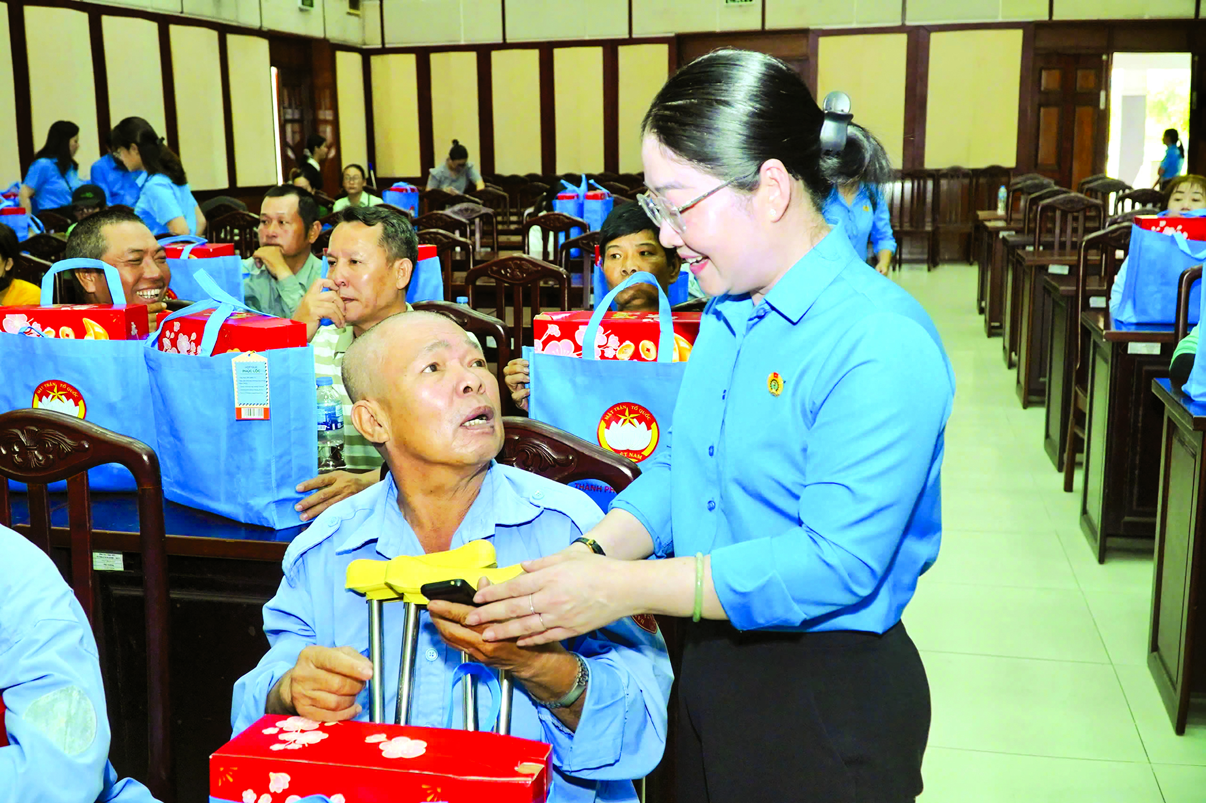   C&ocirc;ng đo&agrave;n mạnh mẽ chuyển m&igrave;nh - Ảnh 2.