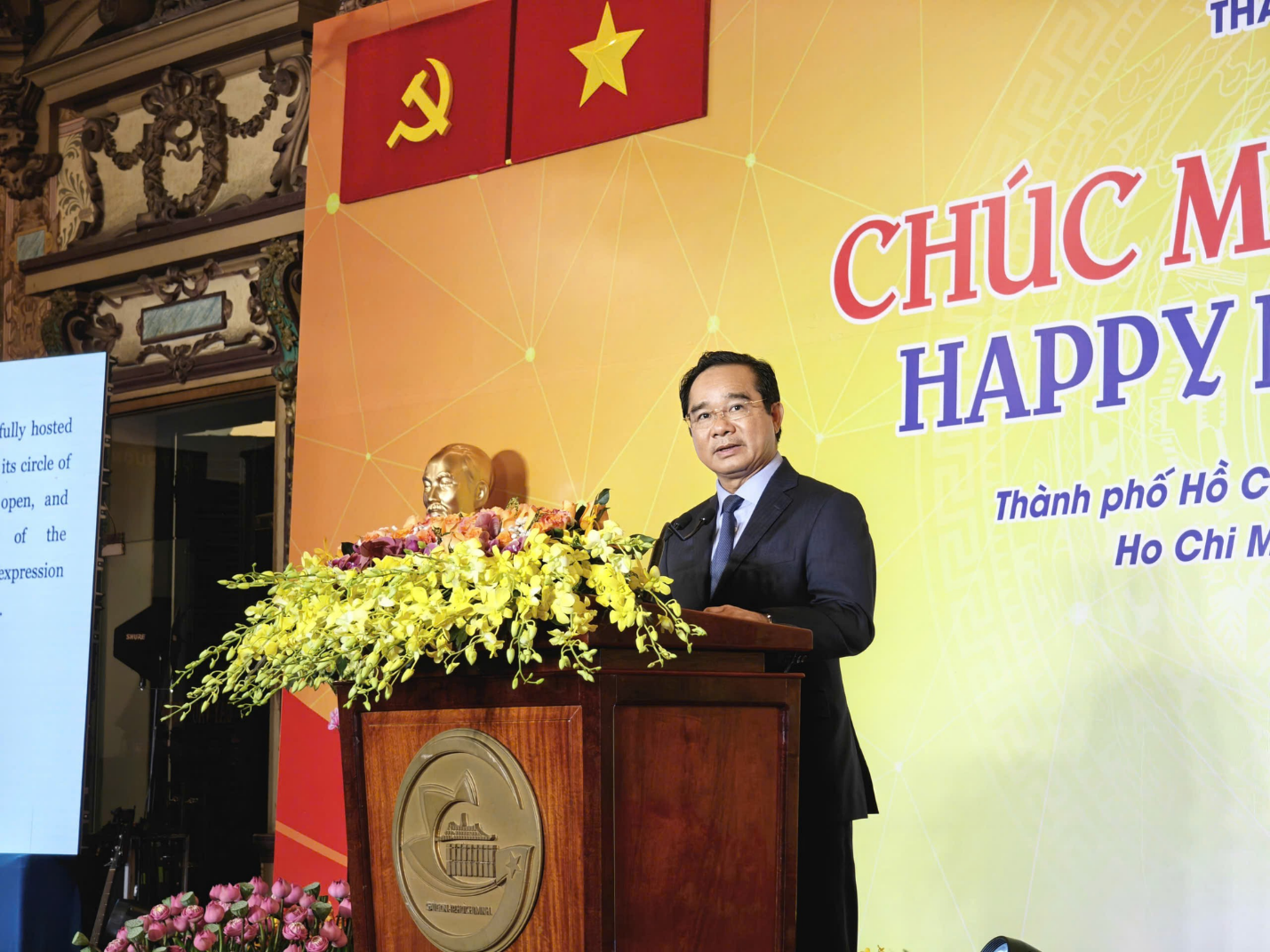 TP HCM sẵn s&agrave;ng cho c&uacute; h&iacute;ch tăng trưởng hai con số - Ảnh 1.
