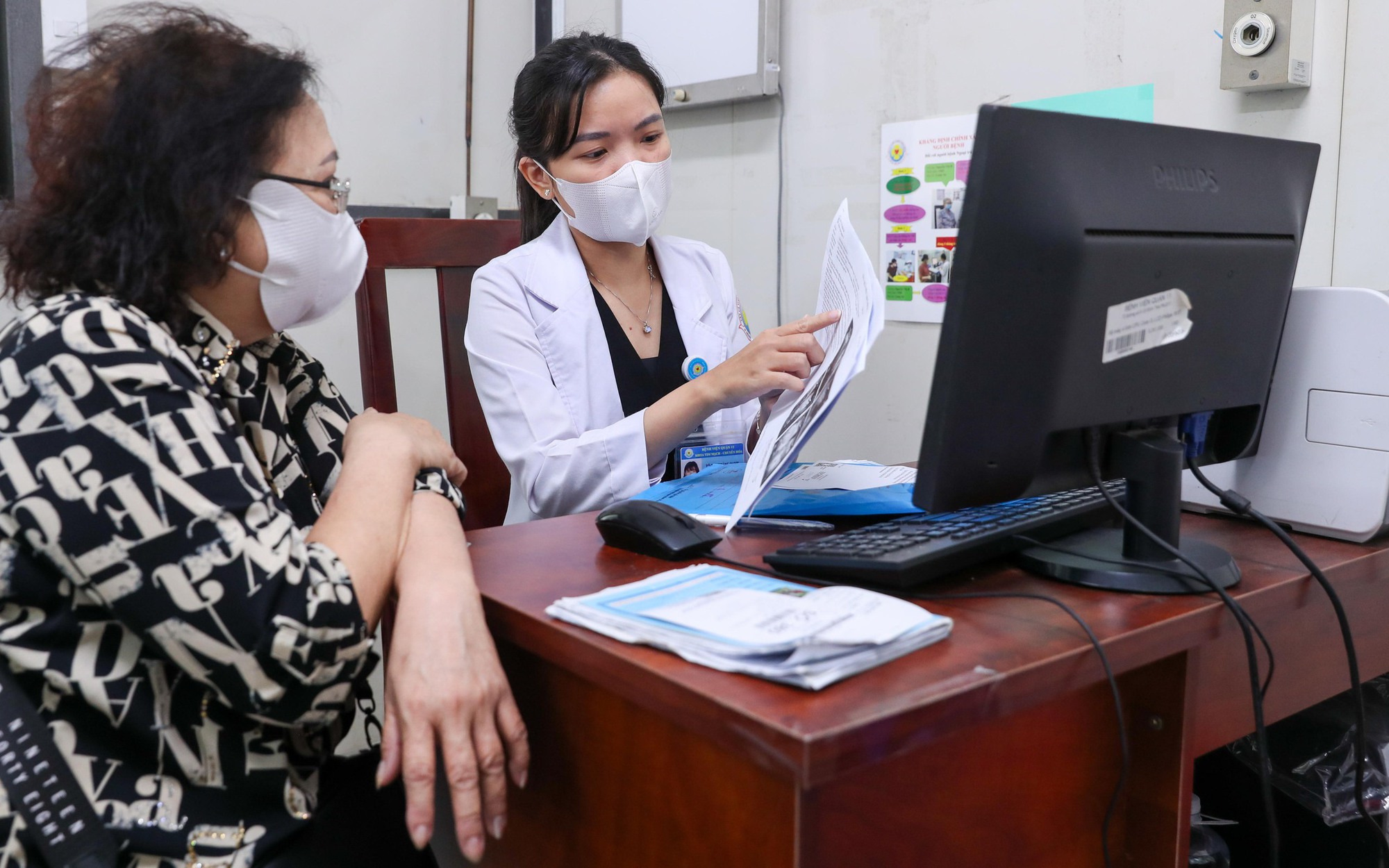 LẮNG NGHE NGƯỜI DÂN HIẾN KẾ: Từ chi phí sống đến khát vọng siêu đô thị