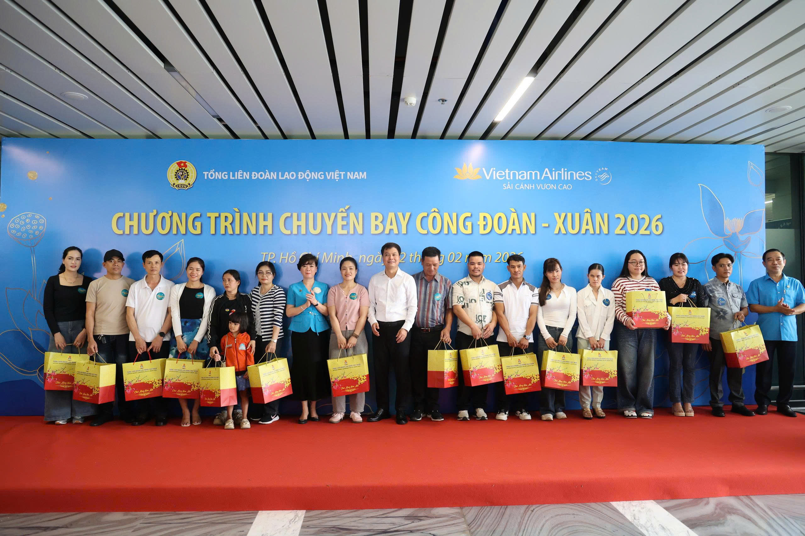 Tất cả đoàn viên, người lao động đều có Tết - Ảnh 11.