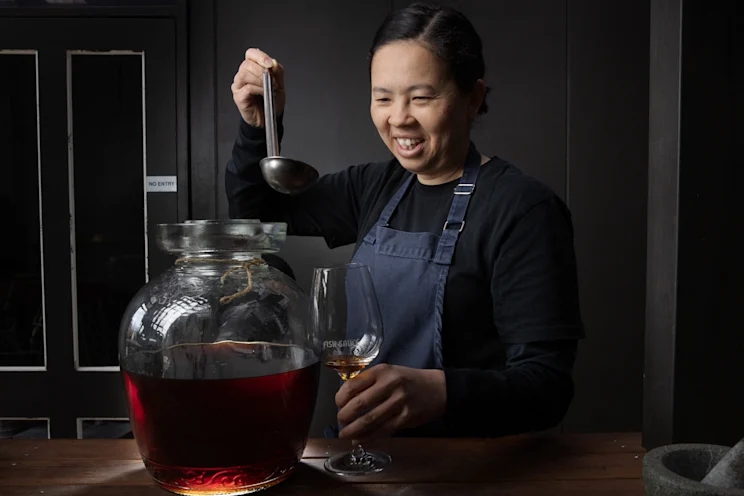 Thi Le: "Đầu bếp của năm" và hành trình tìm lại bản sắc trong từng giọt nước mắm - Ảnh 1.