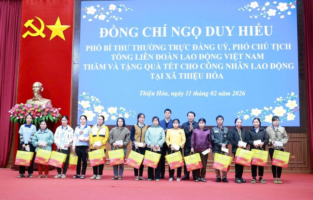 Tất cả đoàn viên, người lao động đều có Tết - Ảnh 2.