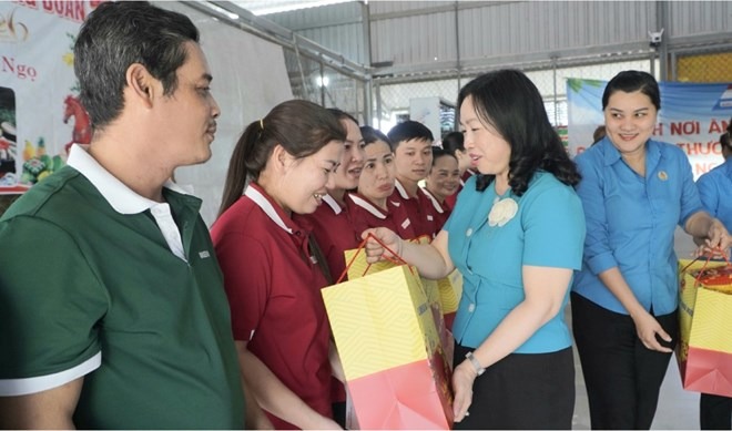 Tất cả đoàn viên, người lao động đều có Tết - Ảnh 15.