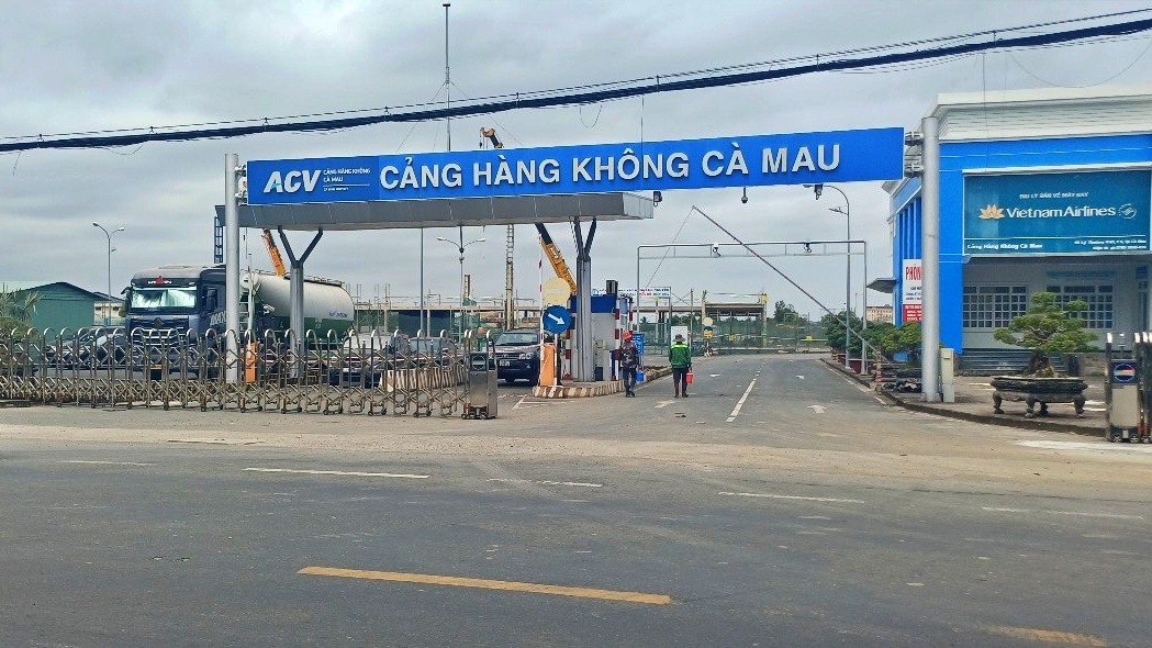 C&ocirc;ng nh&acirc;n b&aacute;m c&ocirc;ng trường trọng điểm, l&agrave;m việc xuy&ecirc;n Tết B&iacute;nh Ngọ 2026 - Ảnh 9.