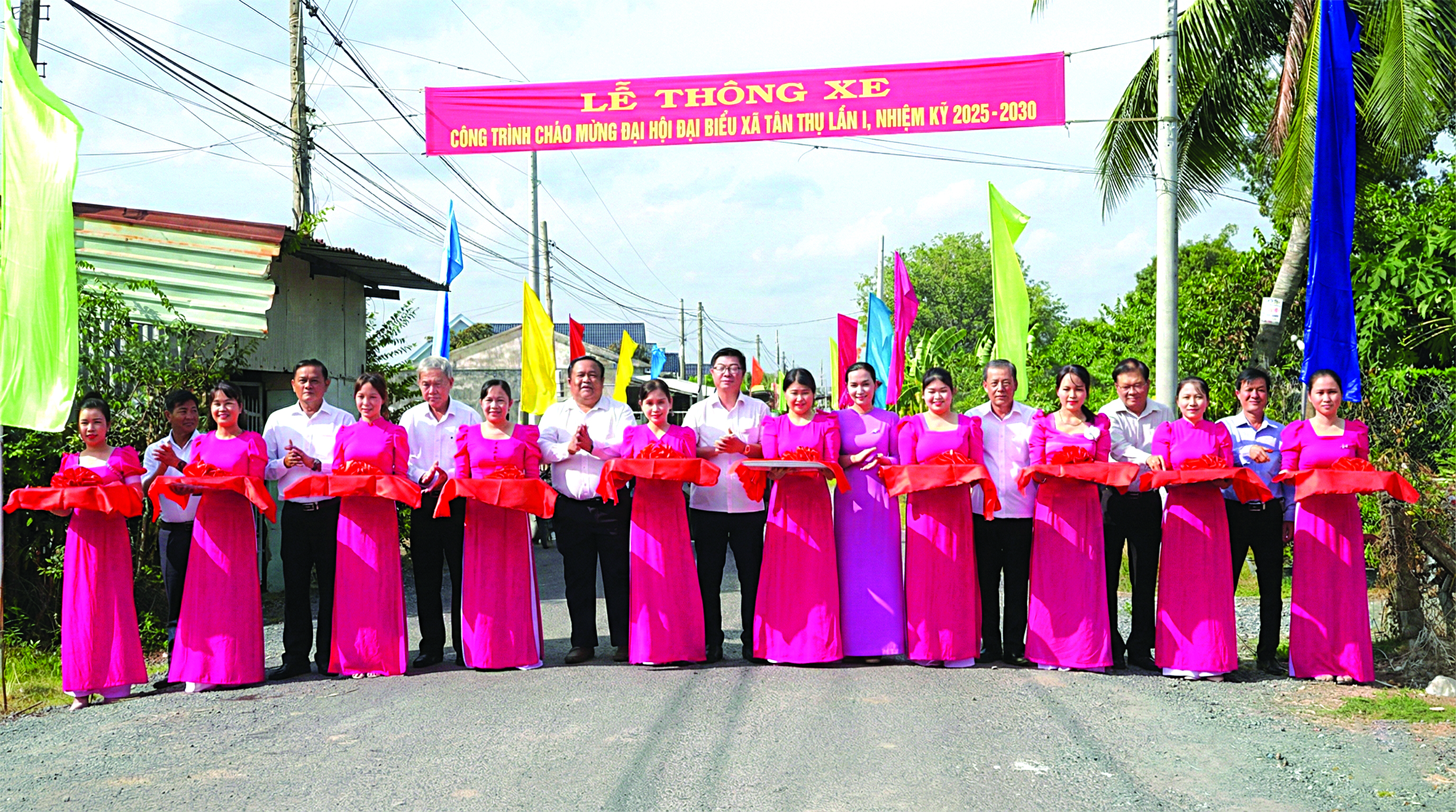 Kinh tế bứt phá, thu ngân sách vượt xa kế hoạch - Ảnh 1.