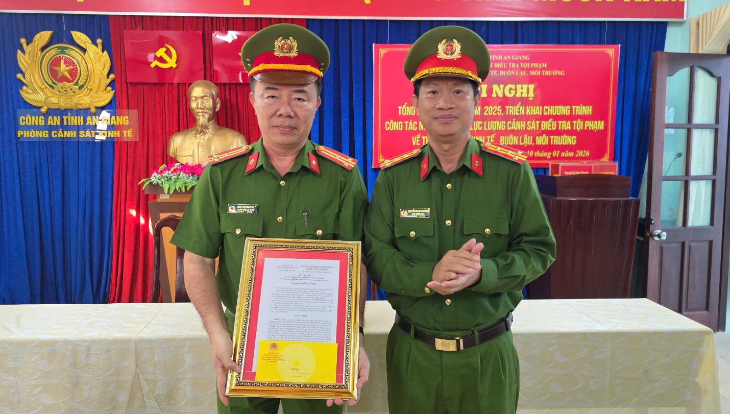 An Giang triệt phá vụ sản xuất cà phê giả lớn năm 2026 - Ảnh 1.