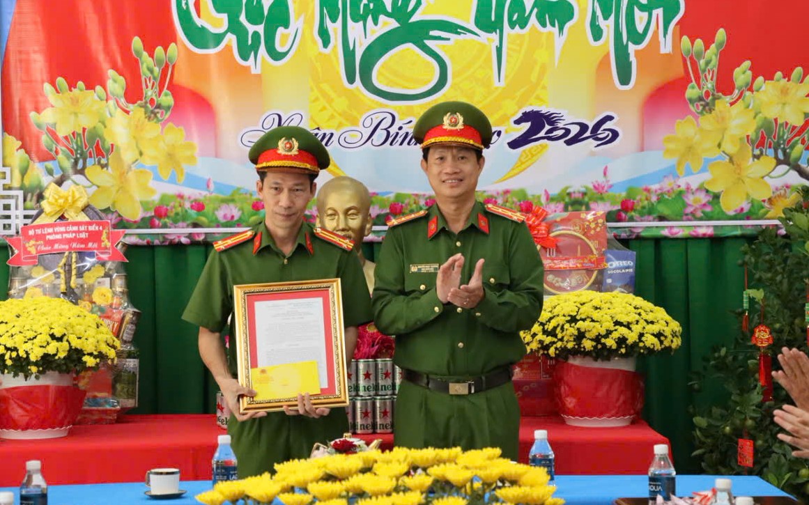 An Giang triệt phá vụ sản xuất cà phê giả lớn năm 2026 - Ảnh 3.