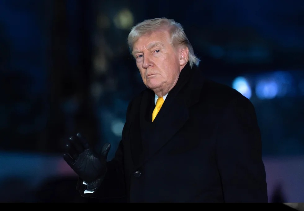 Tổng thống Donald Trump cảnh báo Iran về hậu quả "rất tàn khốc" - Ảnh 1.