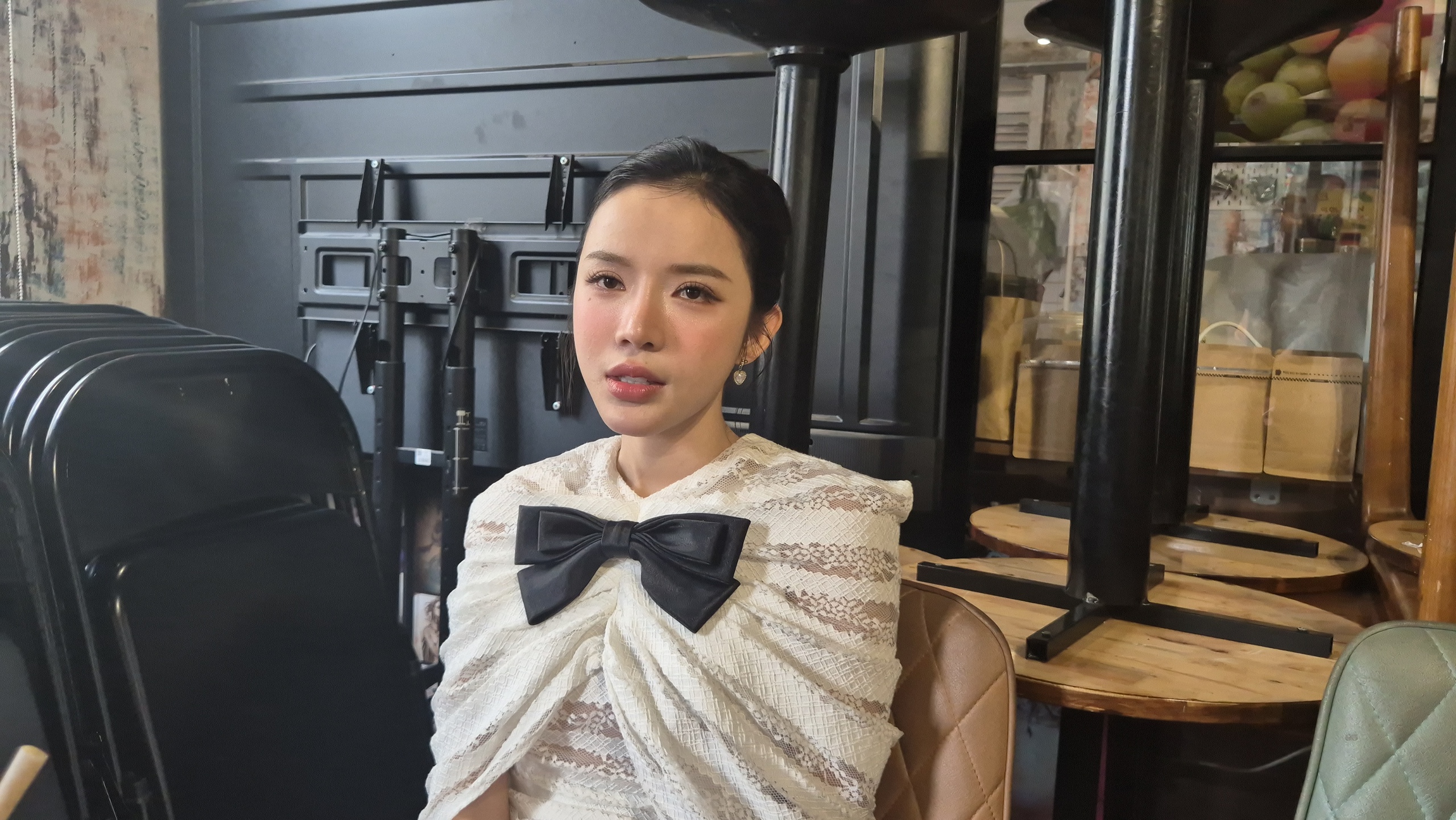 BÀI XUÂN ONLINE ĐĂNG NGÀY 15-2 (28 TẾT). TỰA: Ca sĩ, diễn viên Lyly: "Một cái Tết khác biệt!" - Ảnh 1.
