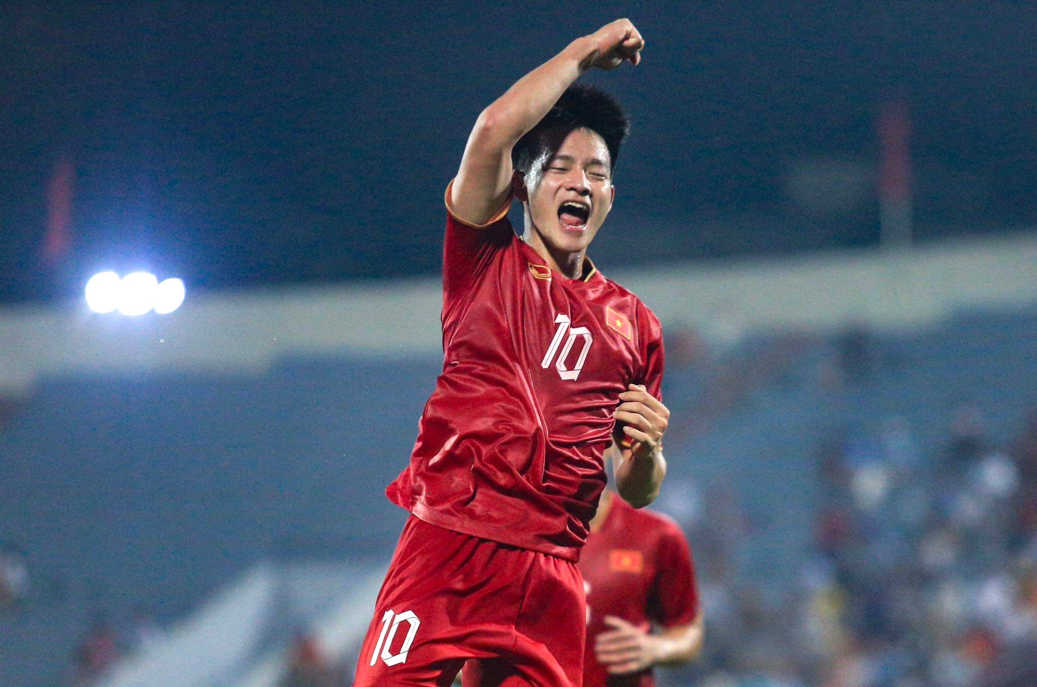 Nguyễn Thanh Nhàn – "Lộc xuân" trên hàng công U23 Việt Nam - Ảnh 2.