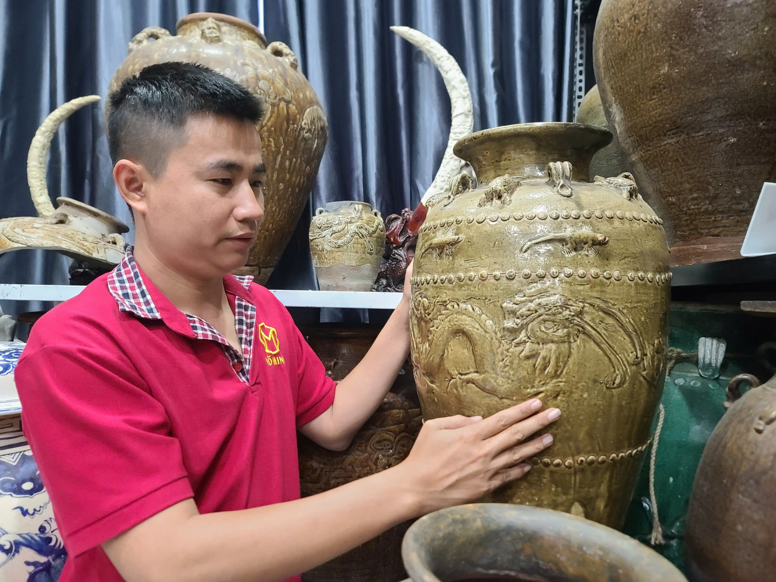 Kh&aacute;m ph&aacute; kho b&aacute;u hơn 10.000 cổ vật giữa đại ng&agrave;n - Ảnh 5.
