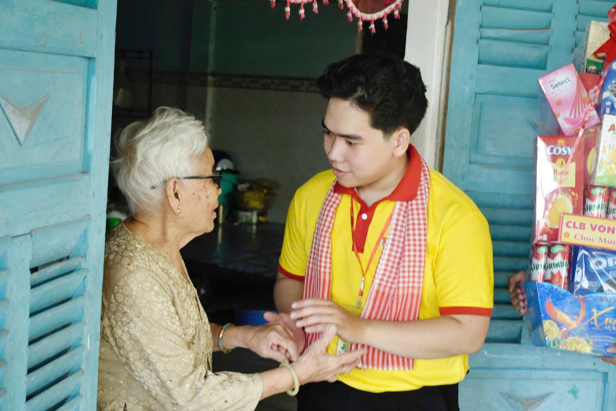 Mang Xuân về xã biên giới - Ảnh 31.