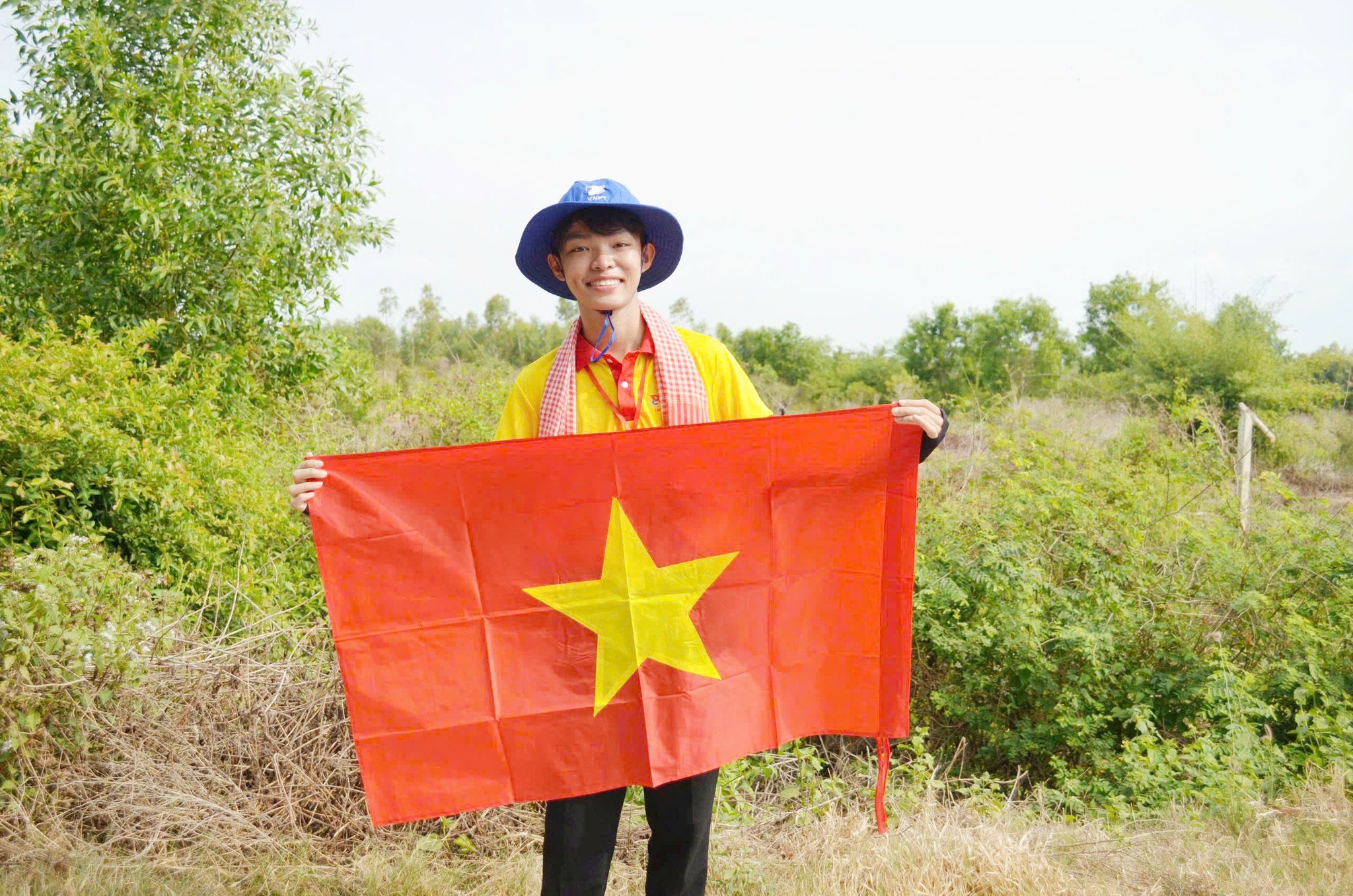 Mang Xuân về xã biên giới - Ảnh 16.