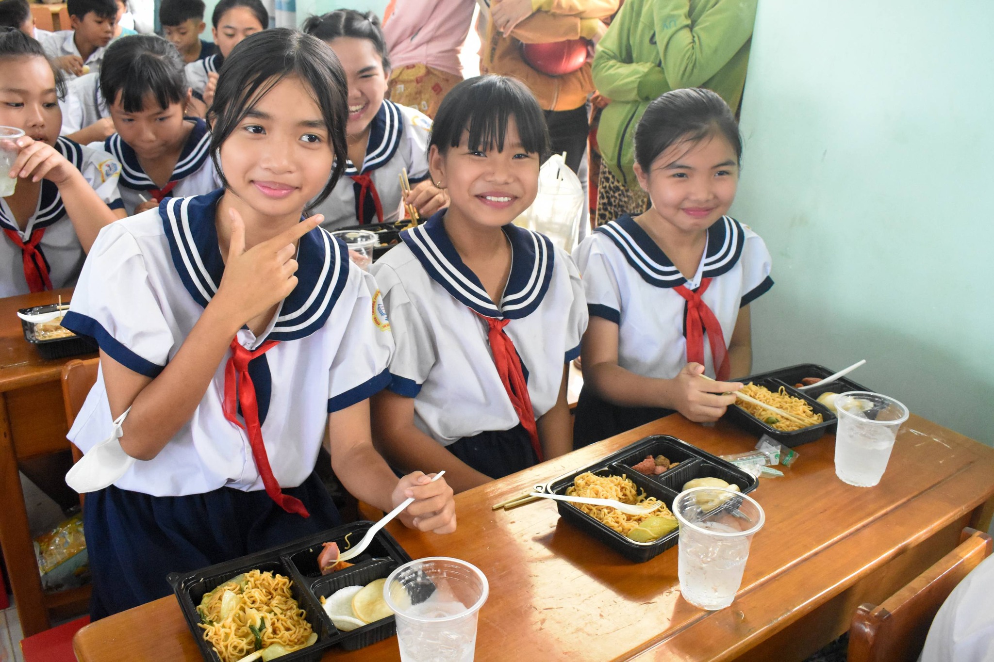 Mang Xuân về xã biên giới - Ảnh 43.