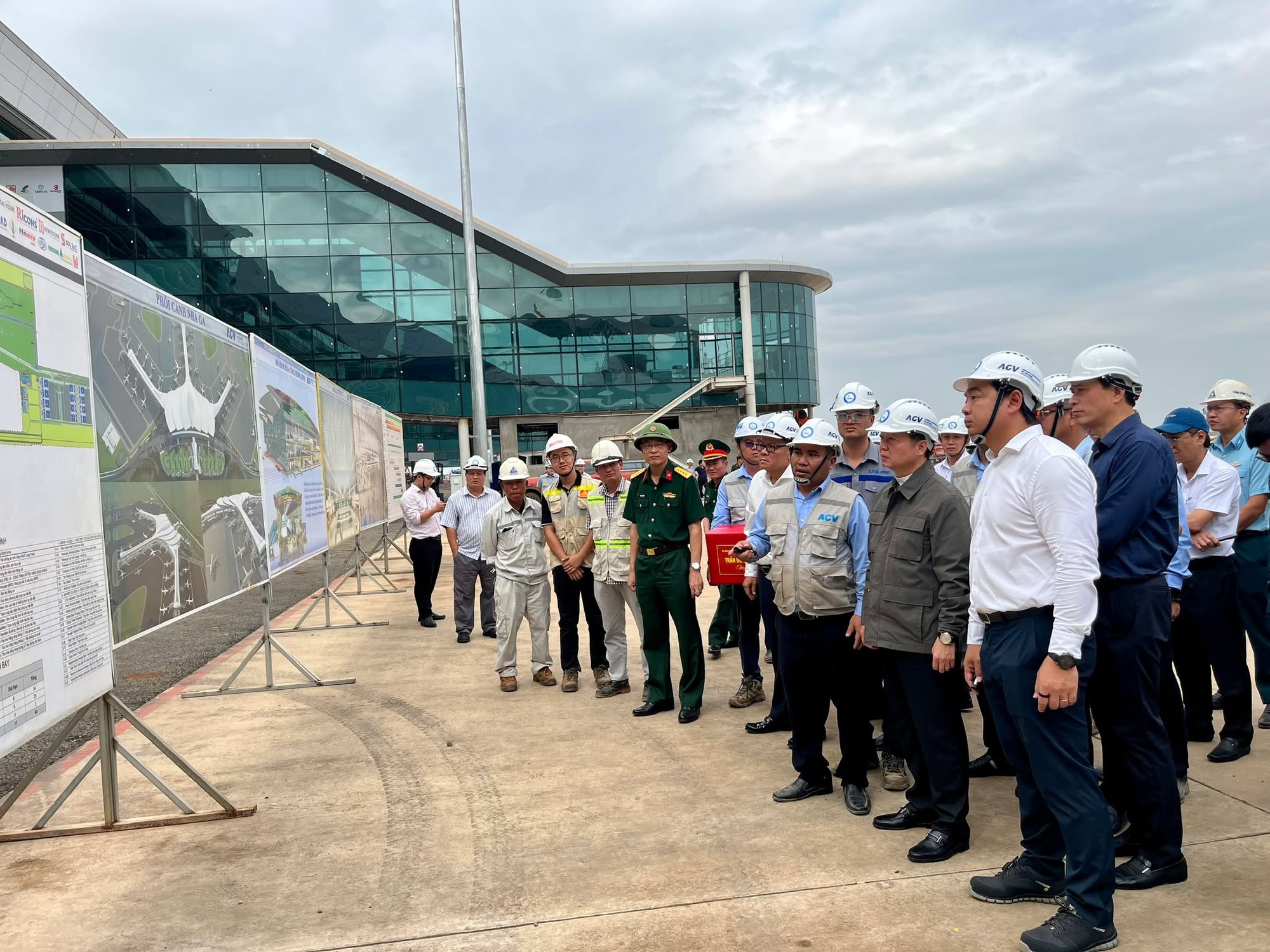 ACV phải chịu trách nhiệm nếu sân bay Long Thành không hoàn thành đúng tiến độ cam kết - Ảnh 1.