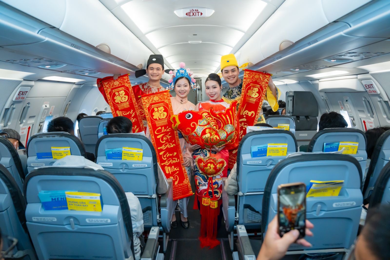 Vietravel Airlines "chốt" thời điểm đổi tên, công bố định vị mới - Ảnh 4.
