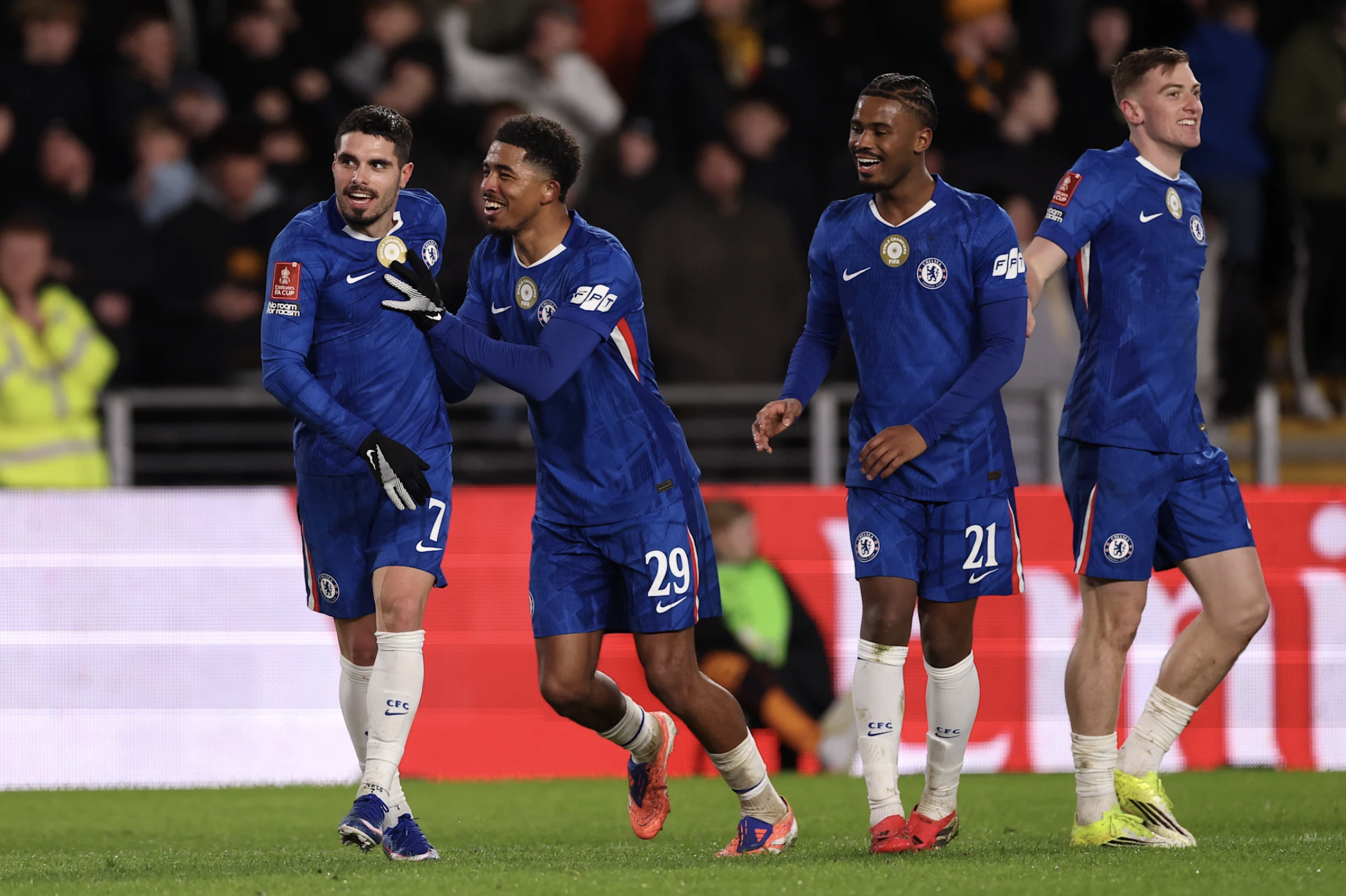 Pedro Neto lập hat-trick, Chelsea vùi dập Hull City tại FA Cup - Ảnh 4.
