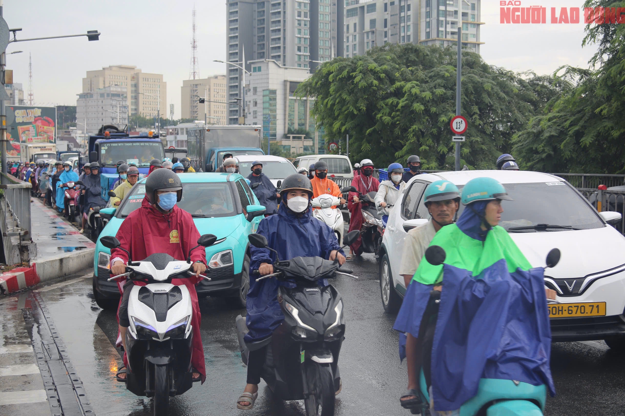 Dự b&aacute;o thời tiết h&ocirc;m nay, 14-2: TPHCM v&agrave; Nam Bộ nắng mạnh, chiều tối c&oacute; mưa - Ảnh 1.