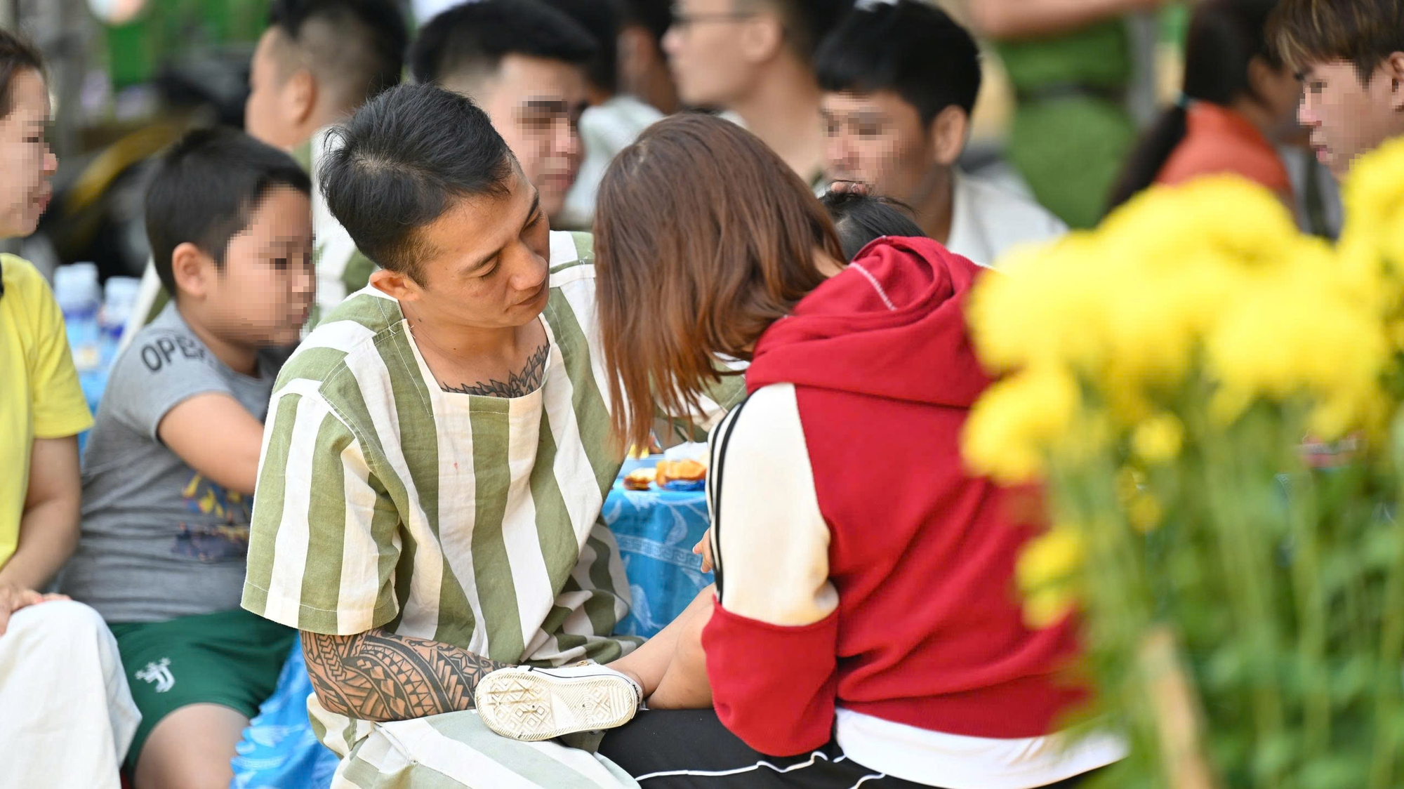 Thắp hy vọng hoàn lương từ "Ngày hội gia đình phạm nhân" - Ảnh 3.