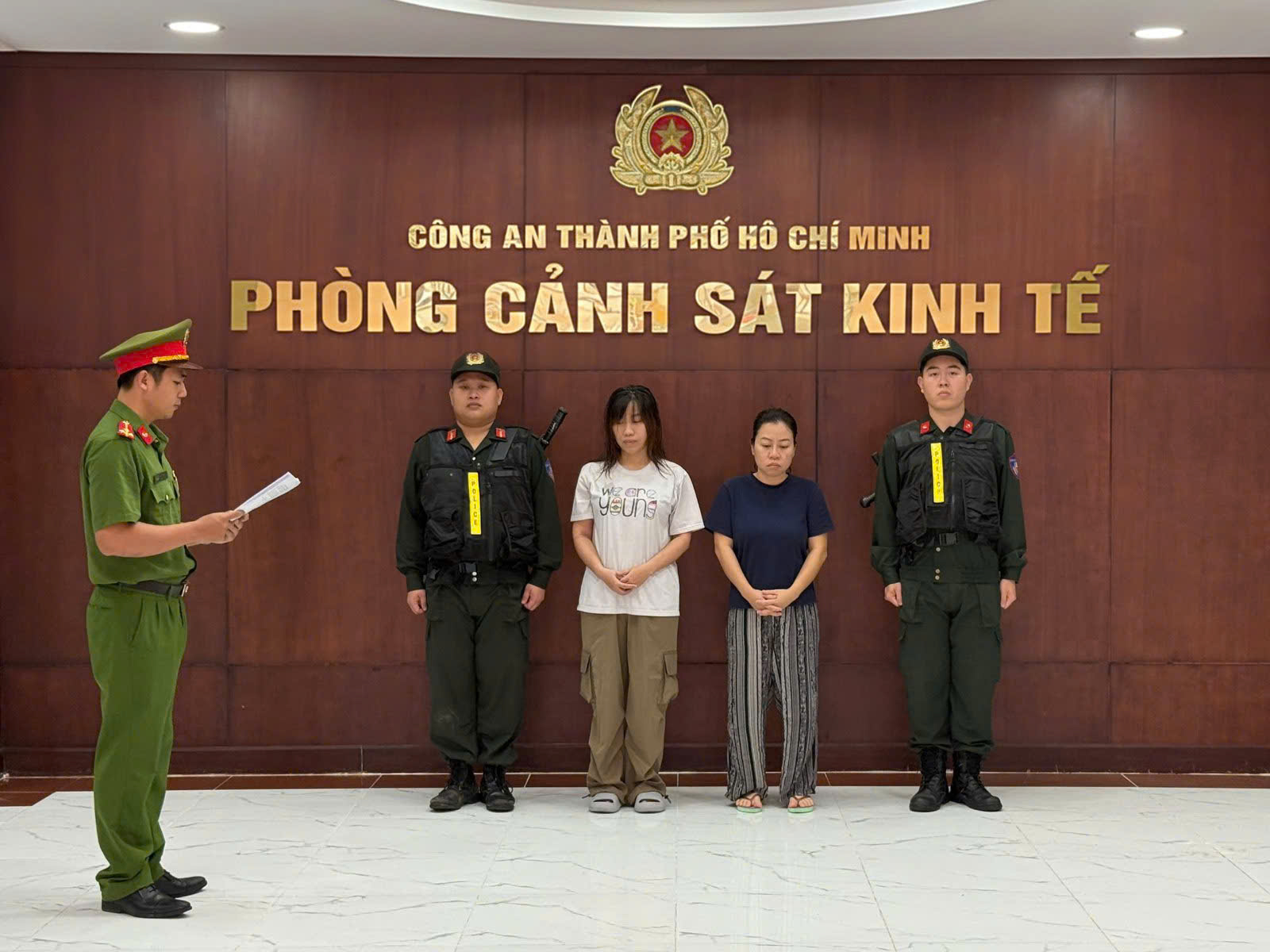 C&ocirc;ng an TPHCM bắt kế to&aacute;n trưởng một c&ocirc;ng ty chứng kho&aacute;n - Ảnh 1.