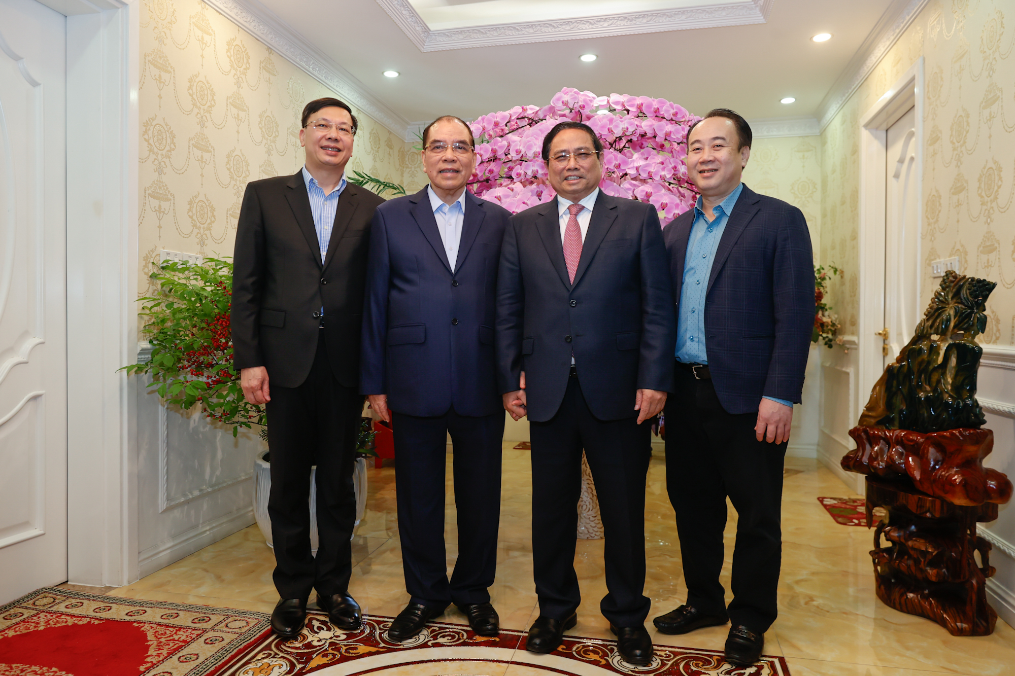 Thủ tướng ch&uacute;c Tết gia đ&igrave;nh c&aacute;c nguy&ecirc;n l&atilde;nh đạo Đảng , Nh&agrave; nước năm 2026 - Ảnh 2.