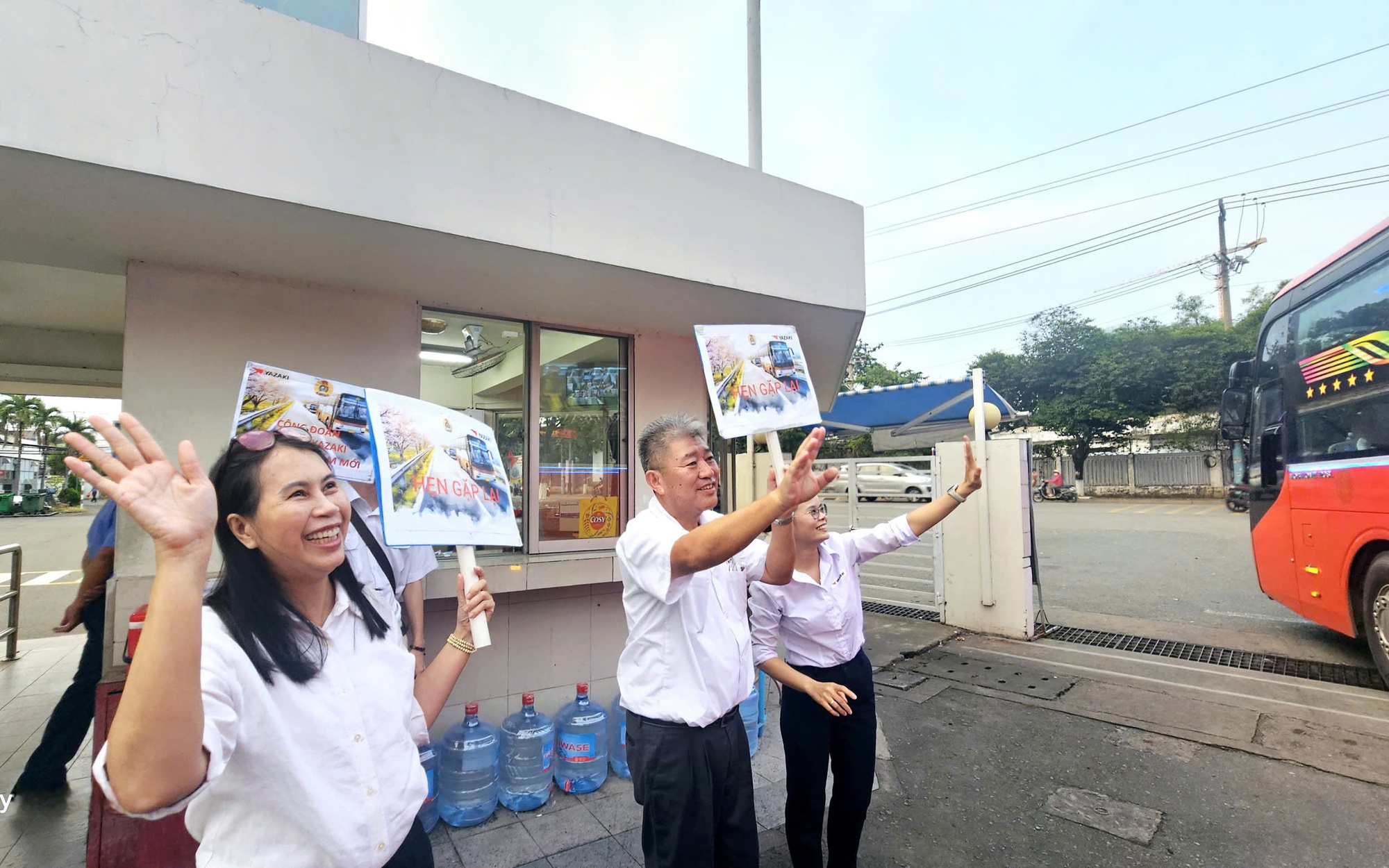 "Chuyến xe 0 đồng" chở theo niềm vui và sự đoàn tụ của hàng ngàn công nhân xa quê
