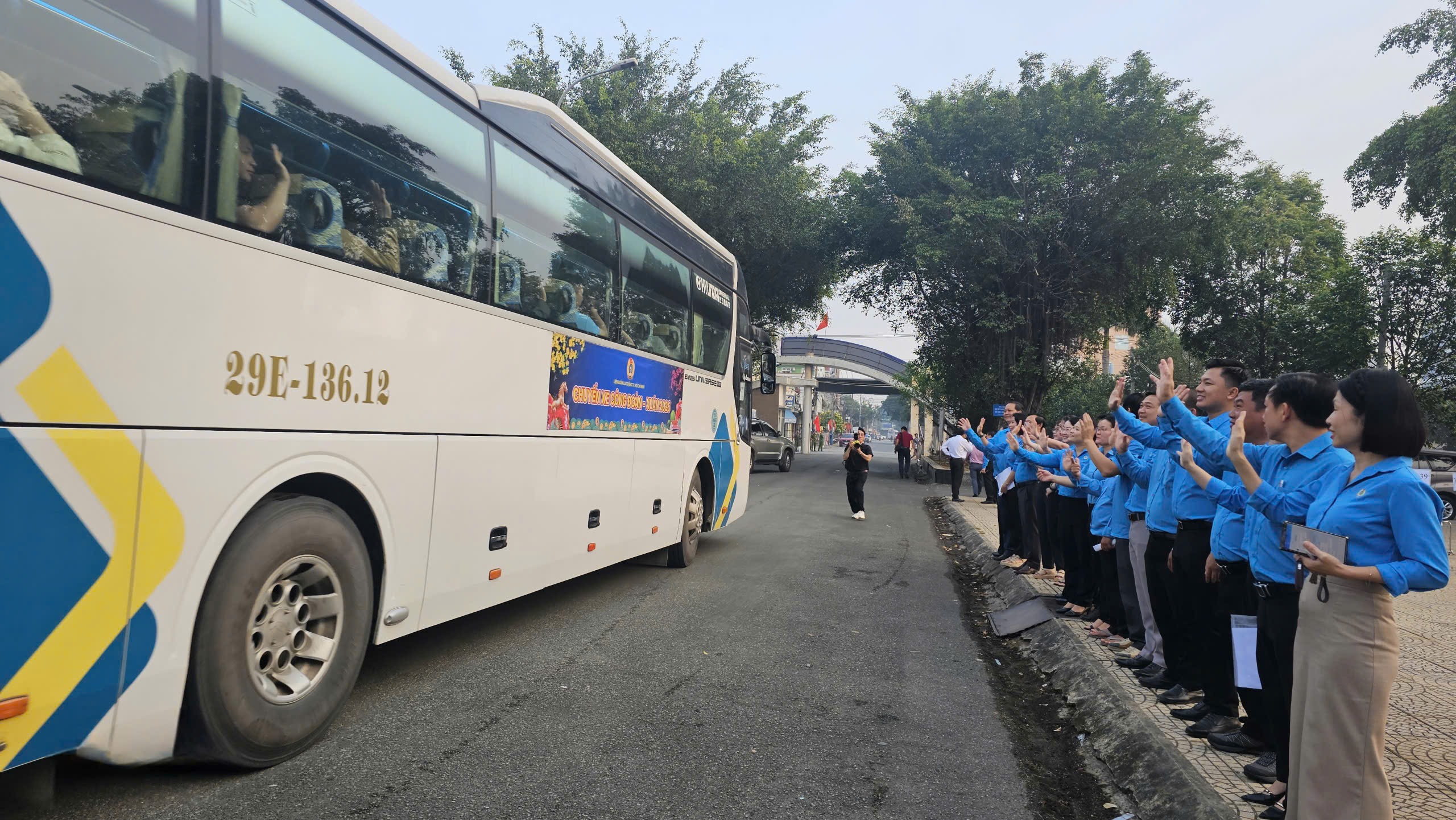 Chuyến xe "0 đồng" từ thủ phủ công nghiệp chở công nhân về quê đón Tết - Ảnh 3.