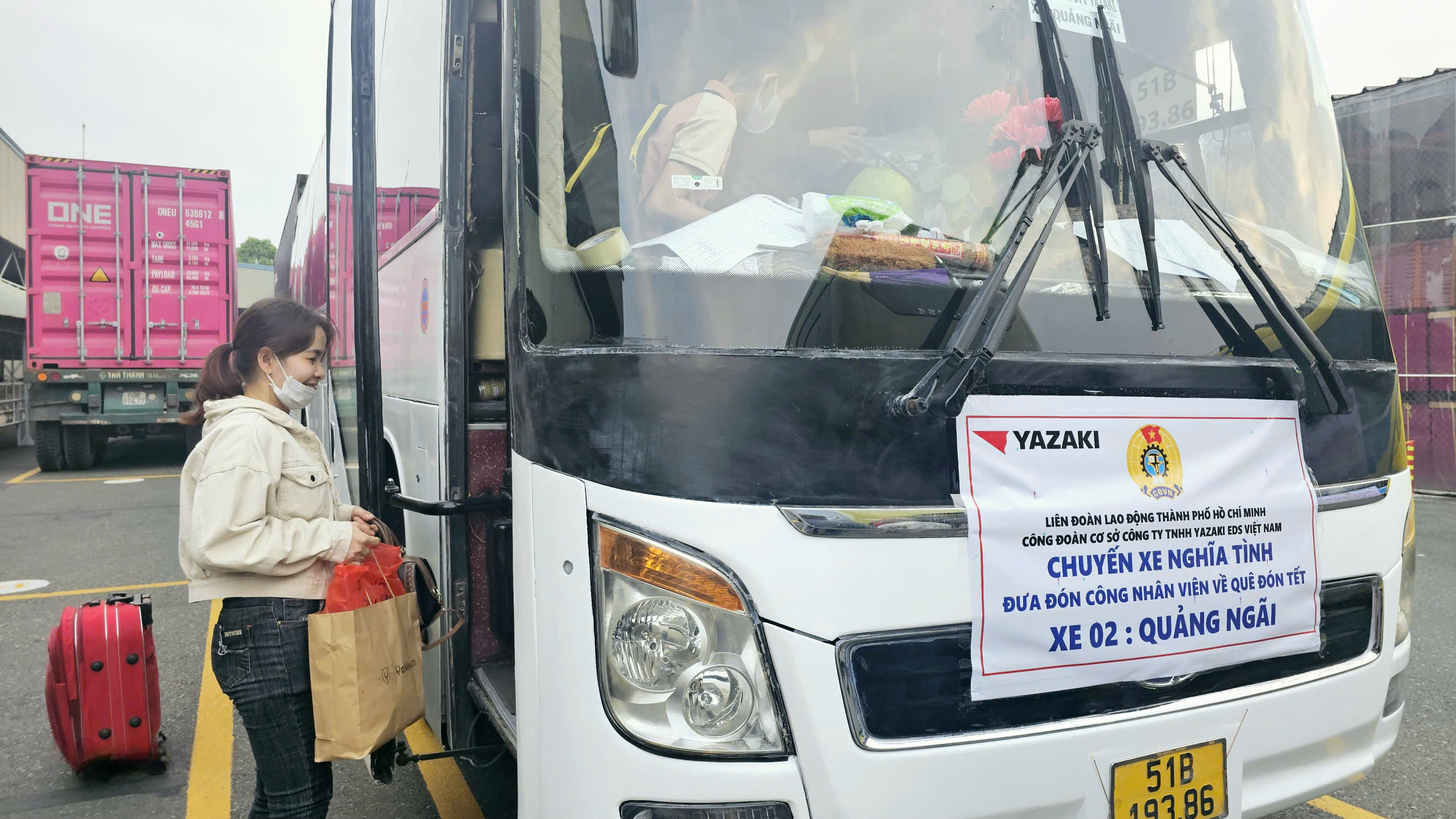 Chuyến xe "0 đồng" từ thủ phủ công nghiệp chở công nhân về quê đón Tết - Ảnh 7.
