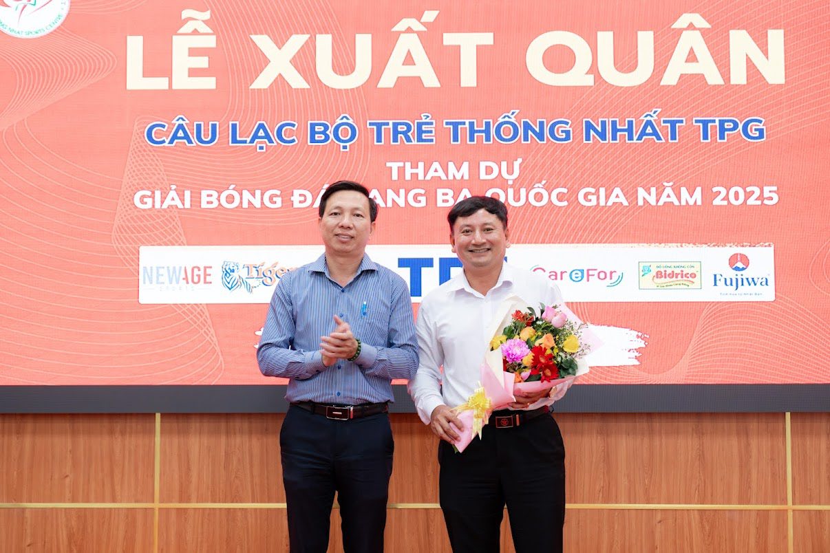 6v6: sân chơi và luồng gió mới vào bóng đá Việt - Ảnh 2.