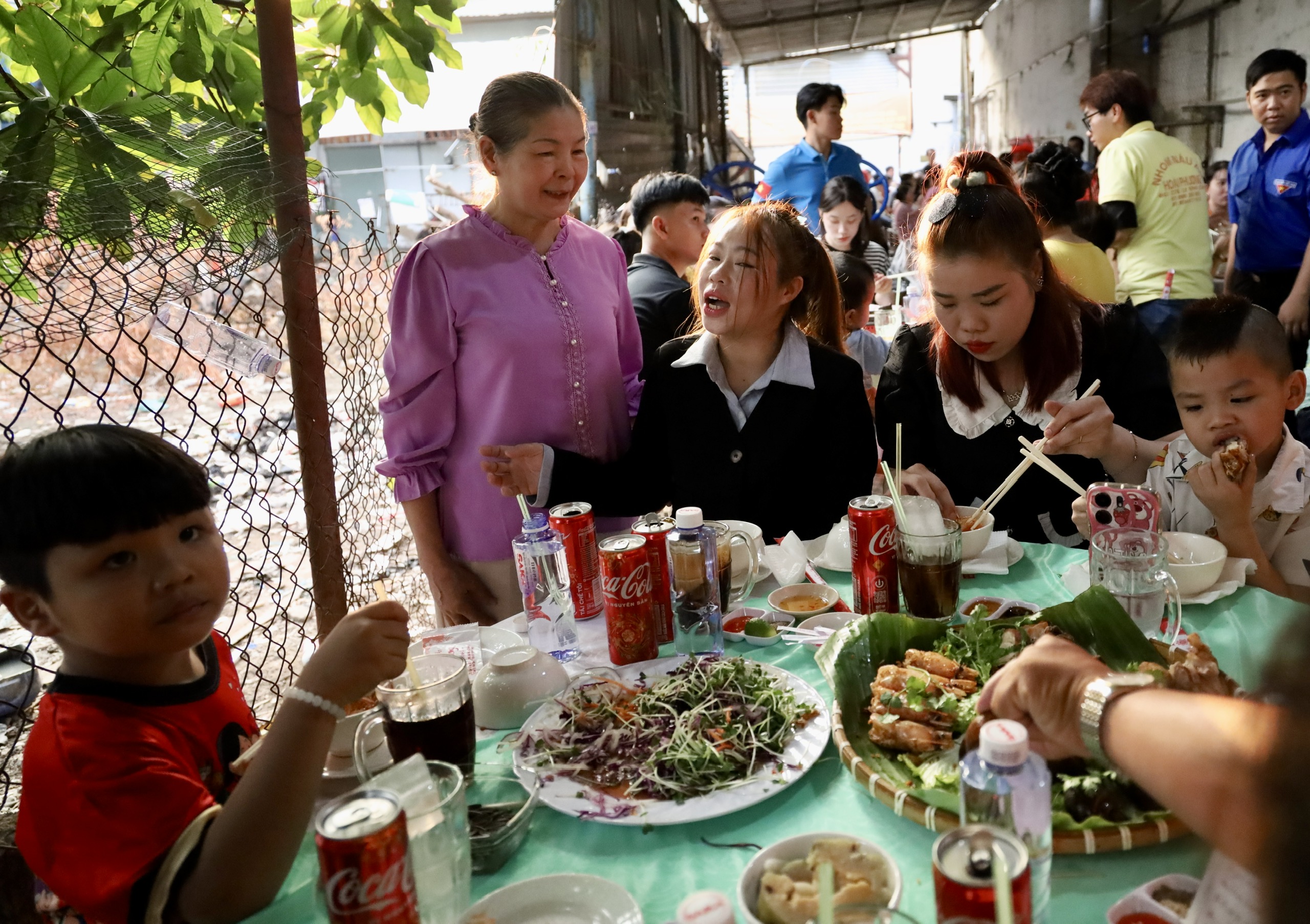 Những chủ trọ hào sảng góp Tết cho công nhân – lao động - Ảnh 19.