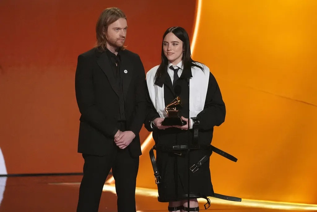 Grammy 2026 và "tấm hộ chiếu toàn cầu" cho âm nhạc Việt - Ảnh 4.