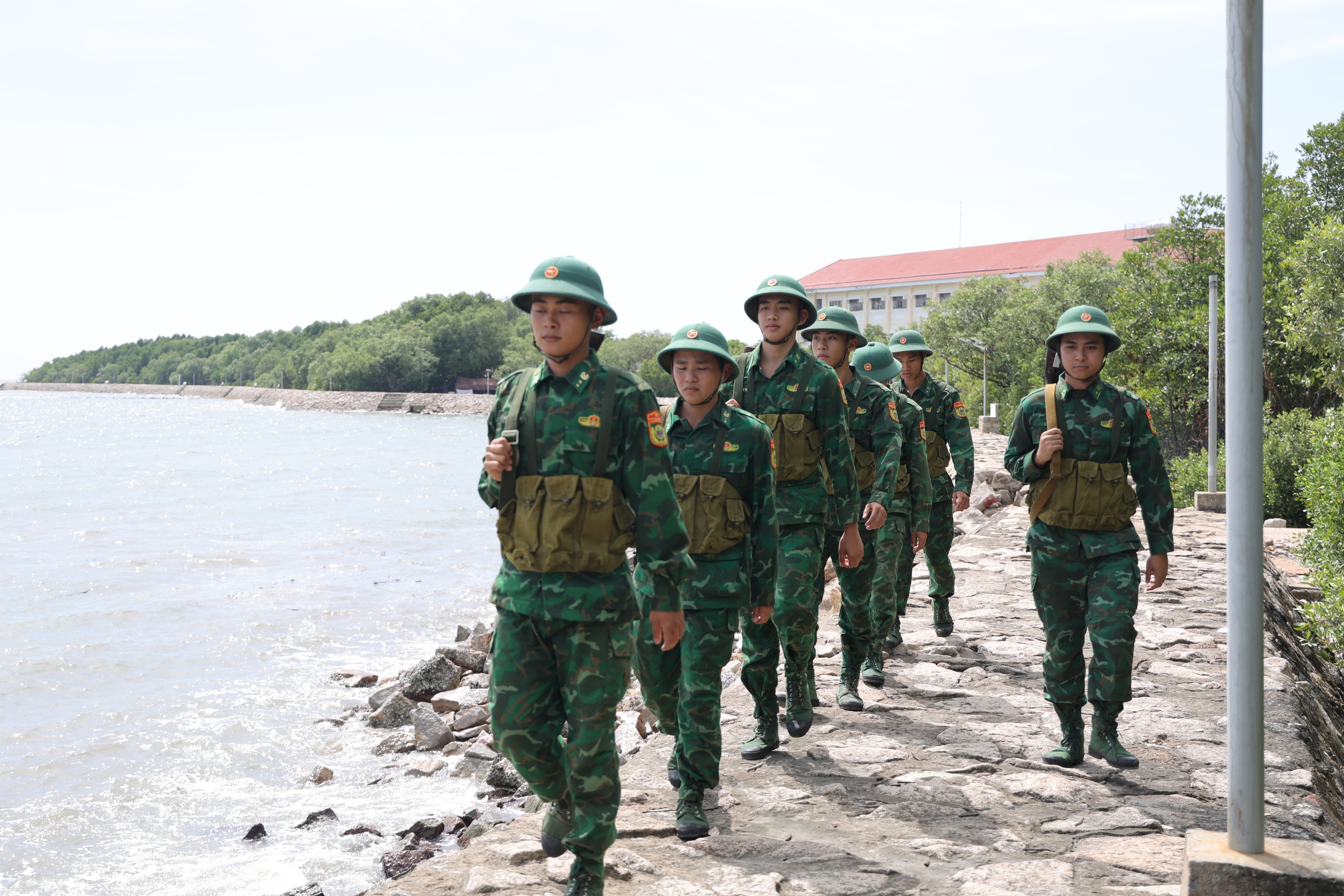 Xuân về trên xã đảo Thạnh An: Niềm vui của chiến sĩ biên phòng 2026 - Ảnh 4.