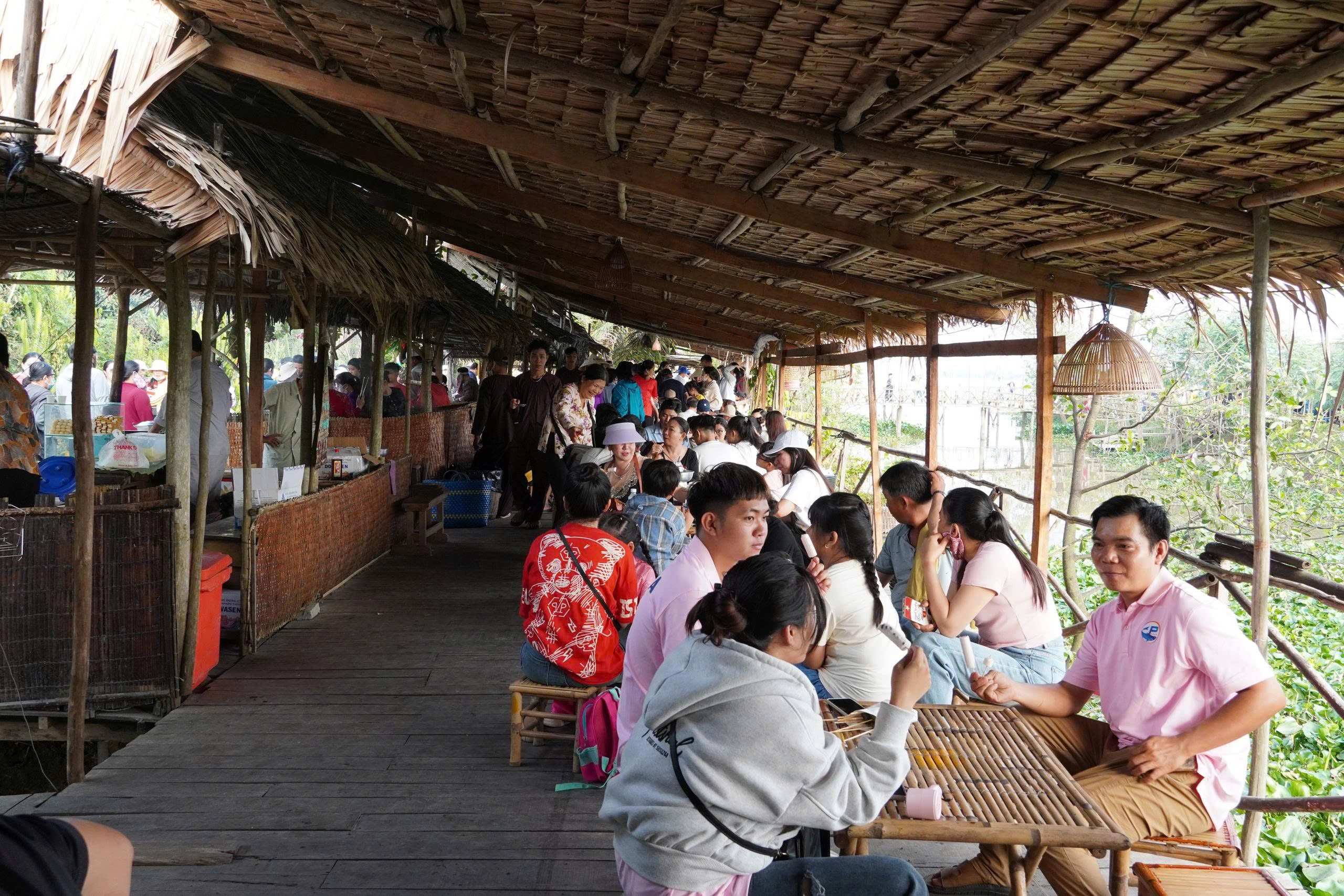 Dân dã các mô hình chợ quê tại Đồng Tháp - Ảnh 34.