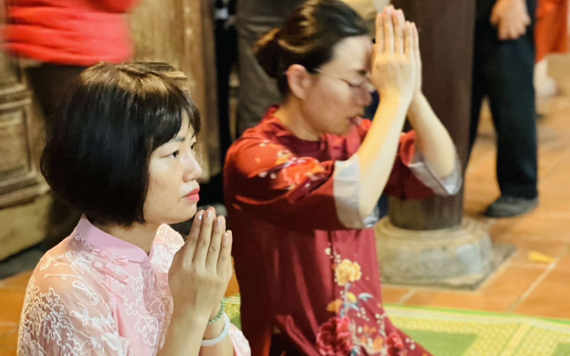 Đầu năm đi chùa cầu an