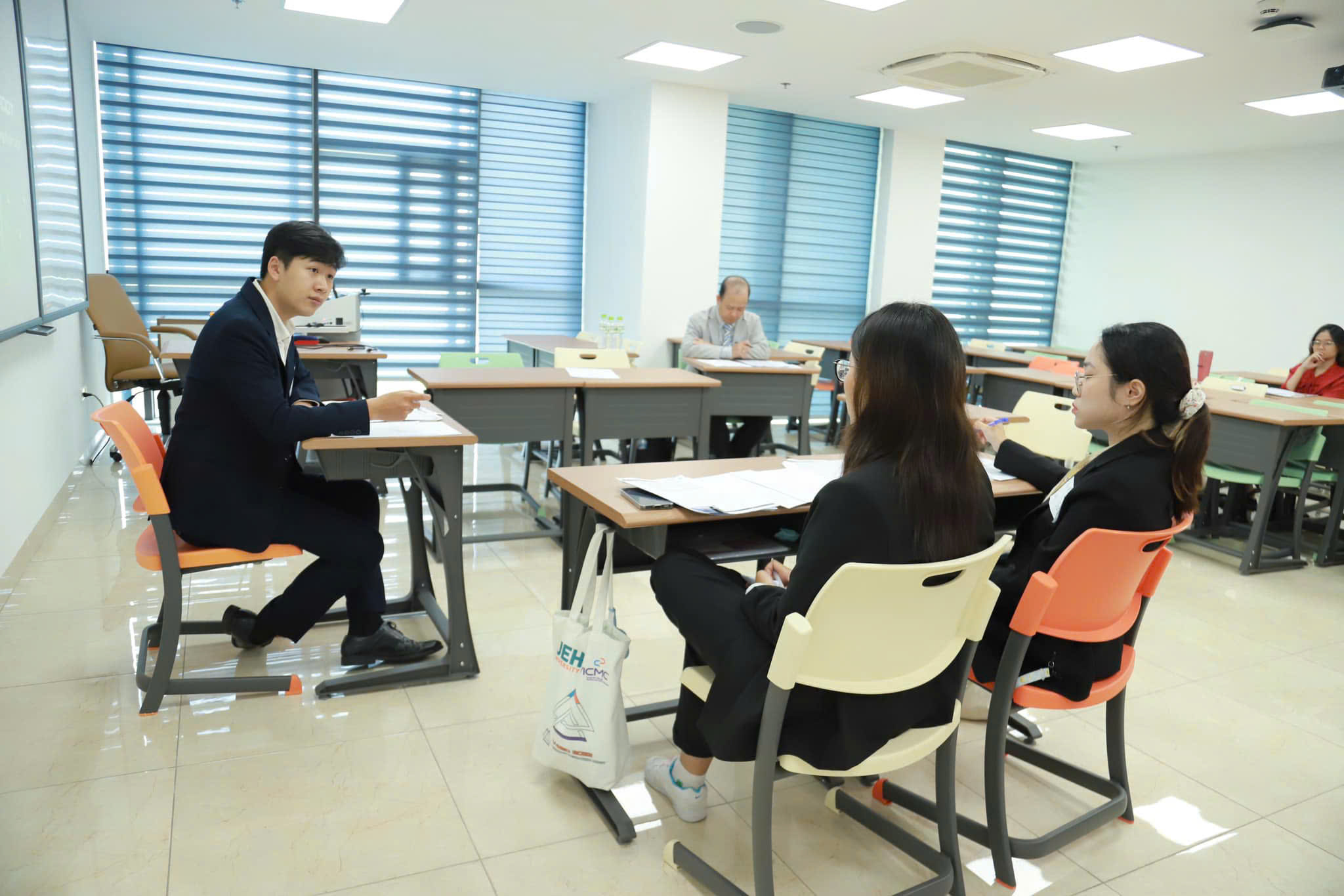 Khát vọng cống hiến của người trẻ - Ảnh 4.