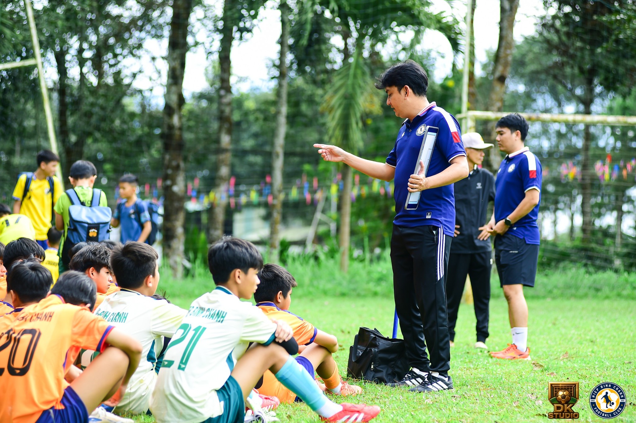 CLB Hiệp B&igrave;nh Ch&aacute;nh: H&agrave;nh tr&igrave;nh từ b&oacute;ng đ&aacute; cộng đồng TP HCM đến vệ tinh CLB HAGL - Ảnh 3.