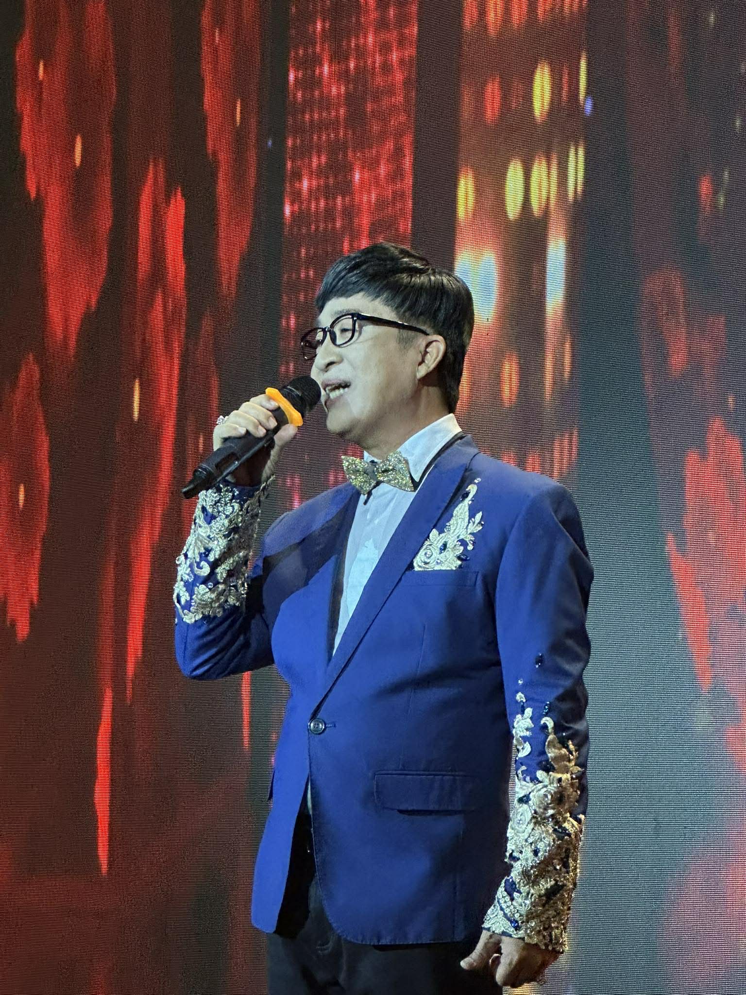 Ca sĩ Hà Phương hội ngộ Trần Sang, Thái San trong đêm giao thừa - Ảnh 3.